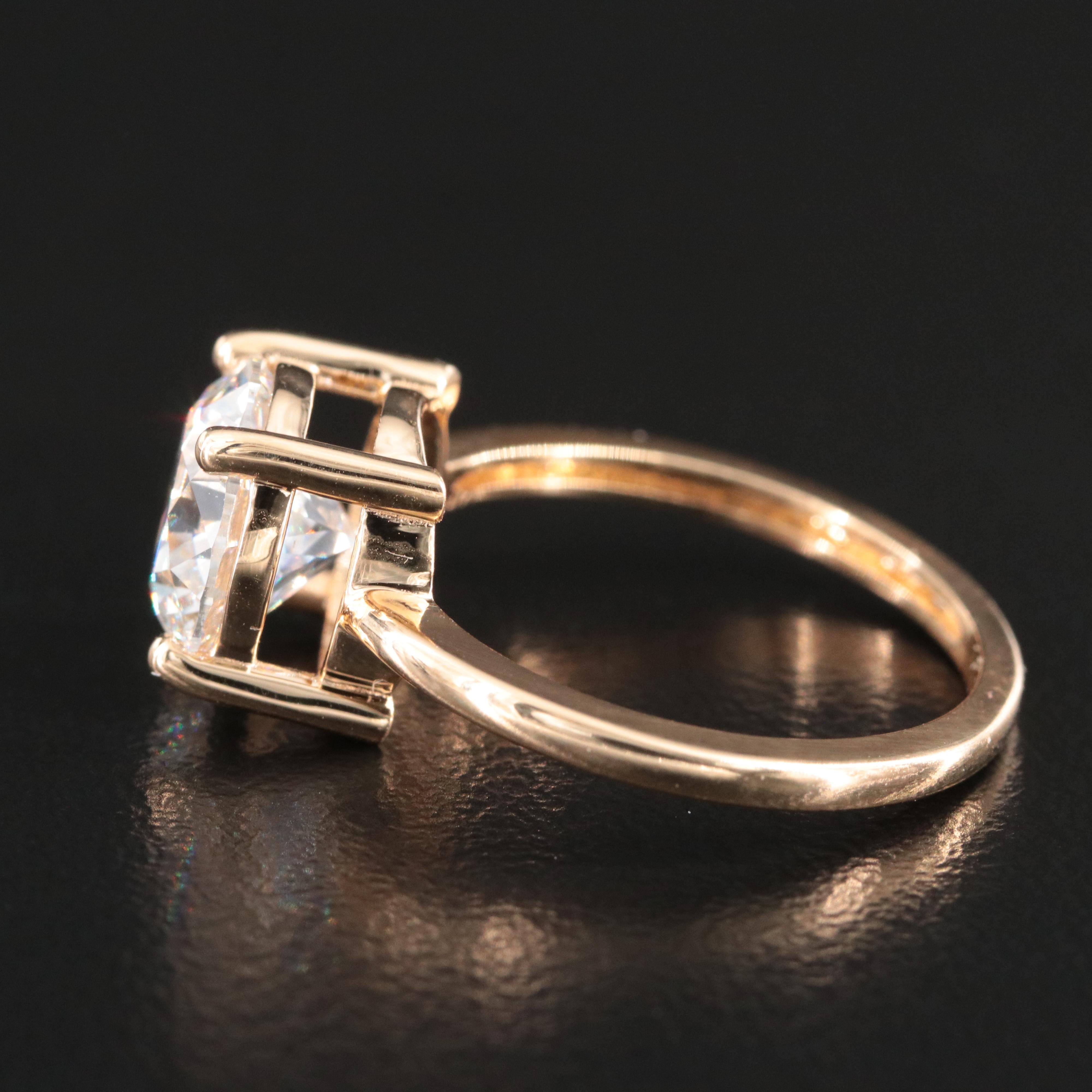 18K 2.40 CT Lab Grown Diamond Solitaire Ring with IGI Report