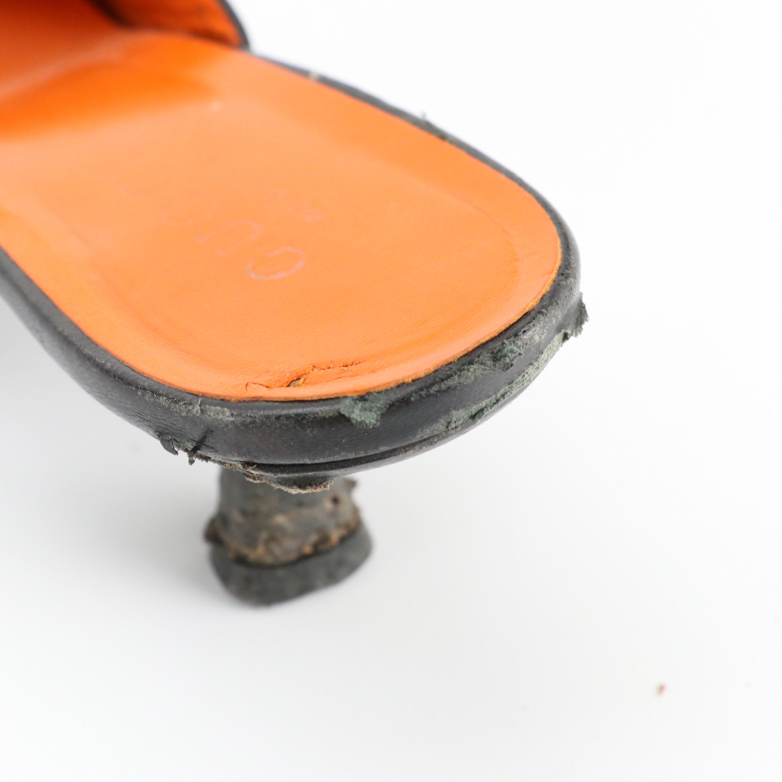 Gucci by Tom Ford Black Leather Peep-Toe Kitten Heels with Bow Details