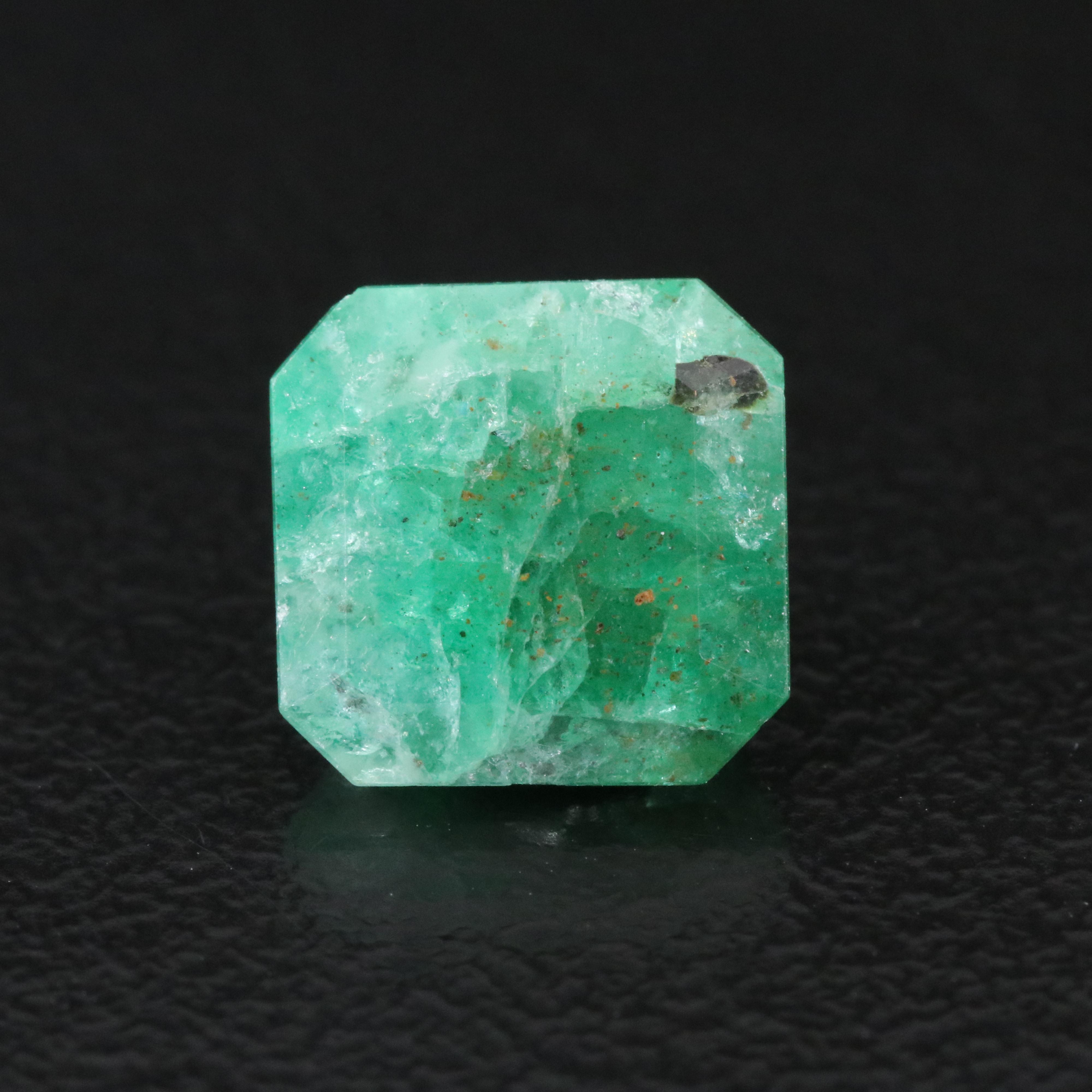 Loose 2.91 CT Emerald