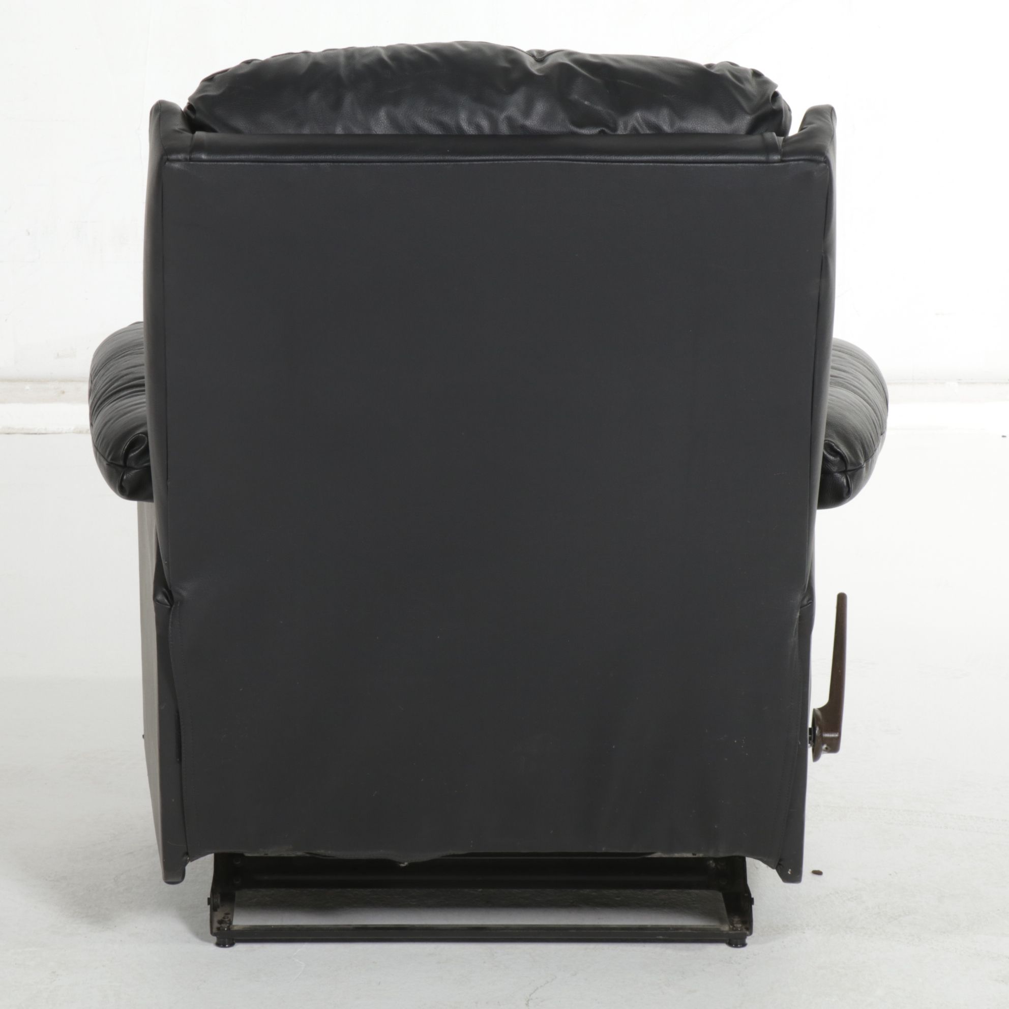 Black Leather Manual Lever Recliner