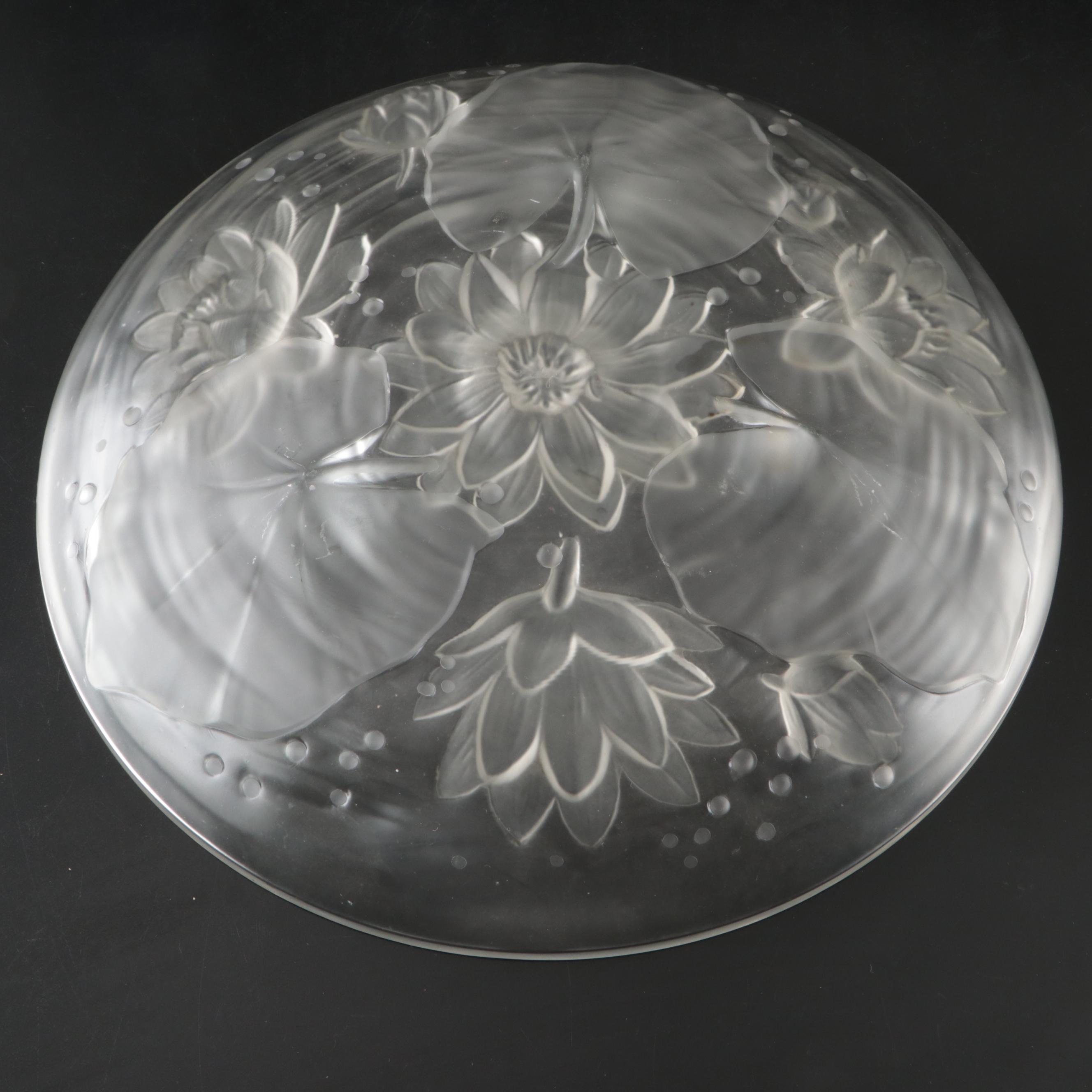 Verlys "Water Lily" Frosted Glass Bowl, Early to Mid-20th Century
