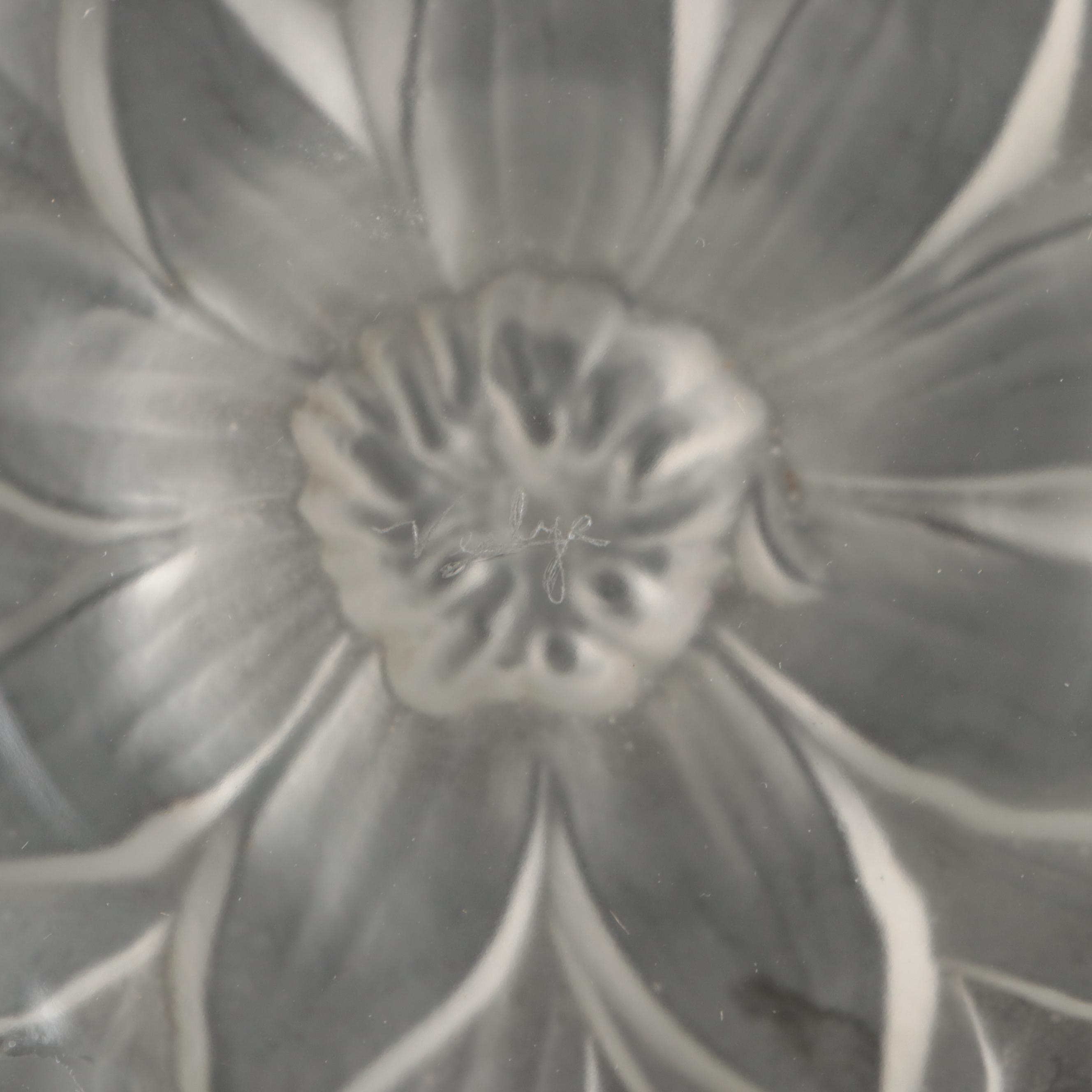 Verlys "Water Lily" Frosted Glass Bowl, Early to Mid-20th Century