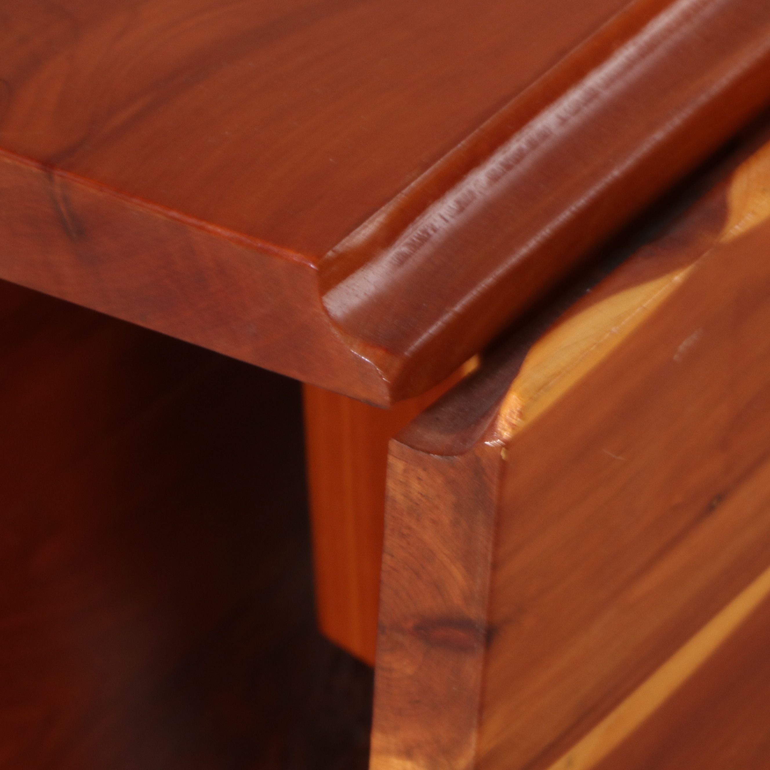 William and Mary Style Wooden Gate-Leg Drop-Leaf Table, Mid to Late 20th Century