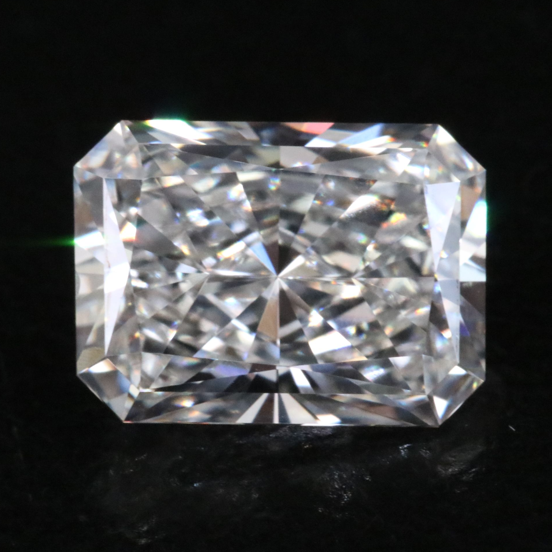 Loose 1.39 CT Lab Grown Diamond with IGI Report