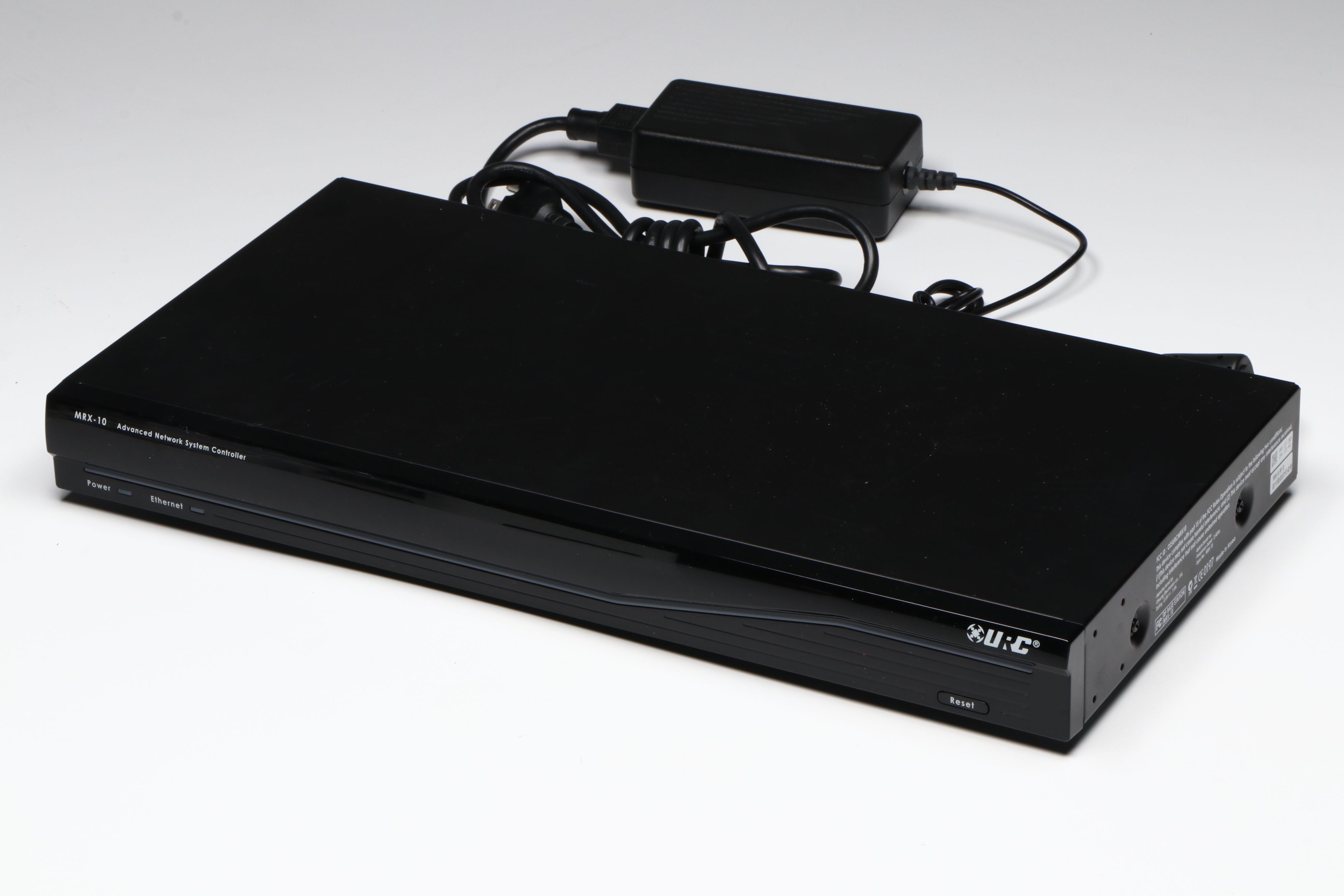 Sonos "Connect" Audio Player with URC "MX-10" and Panamax "MR-4300" Systems