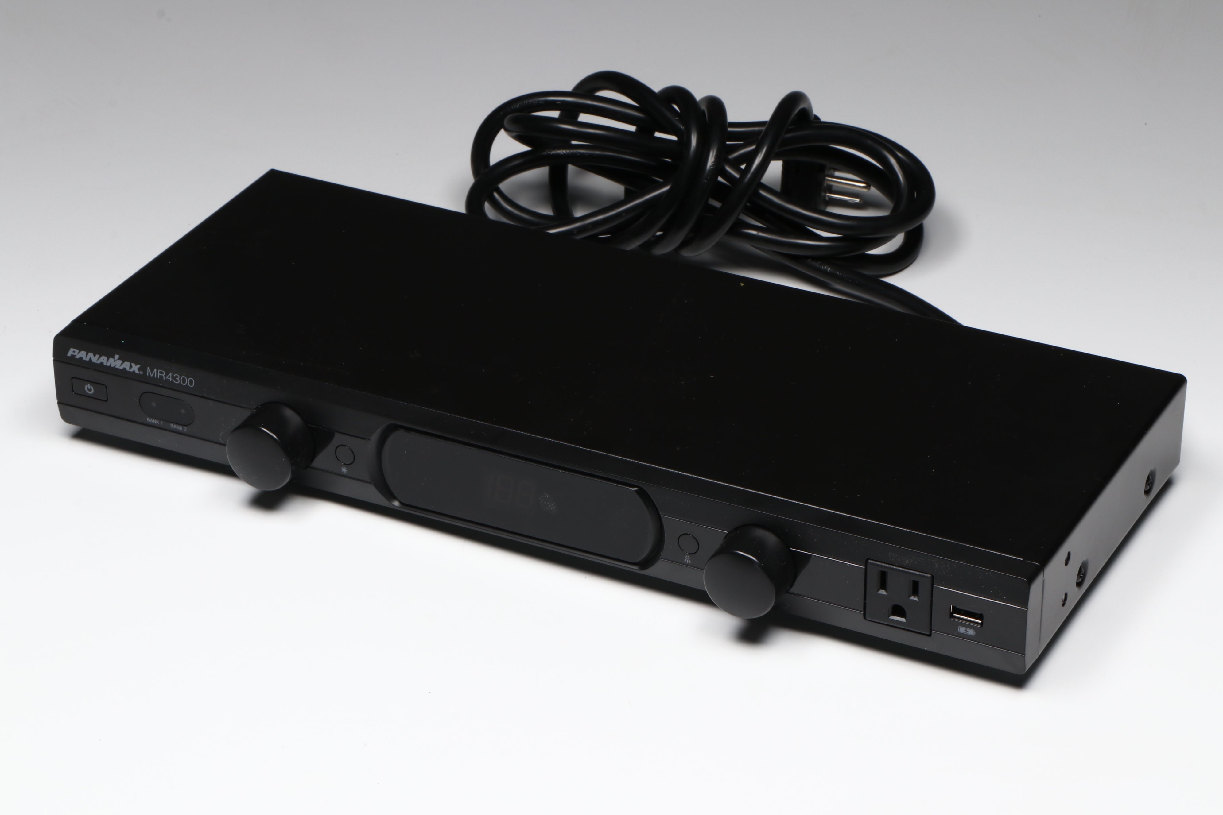 Sonos "Connect" Audio Player with URC "MX-10" and Panamax "MR-4300" Systems