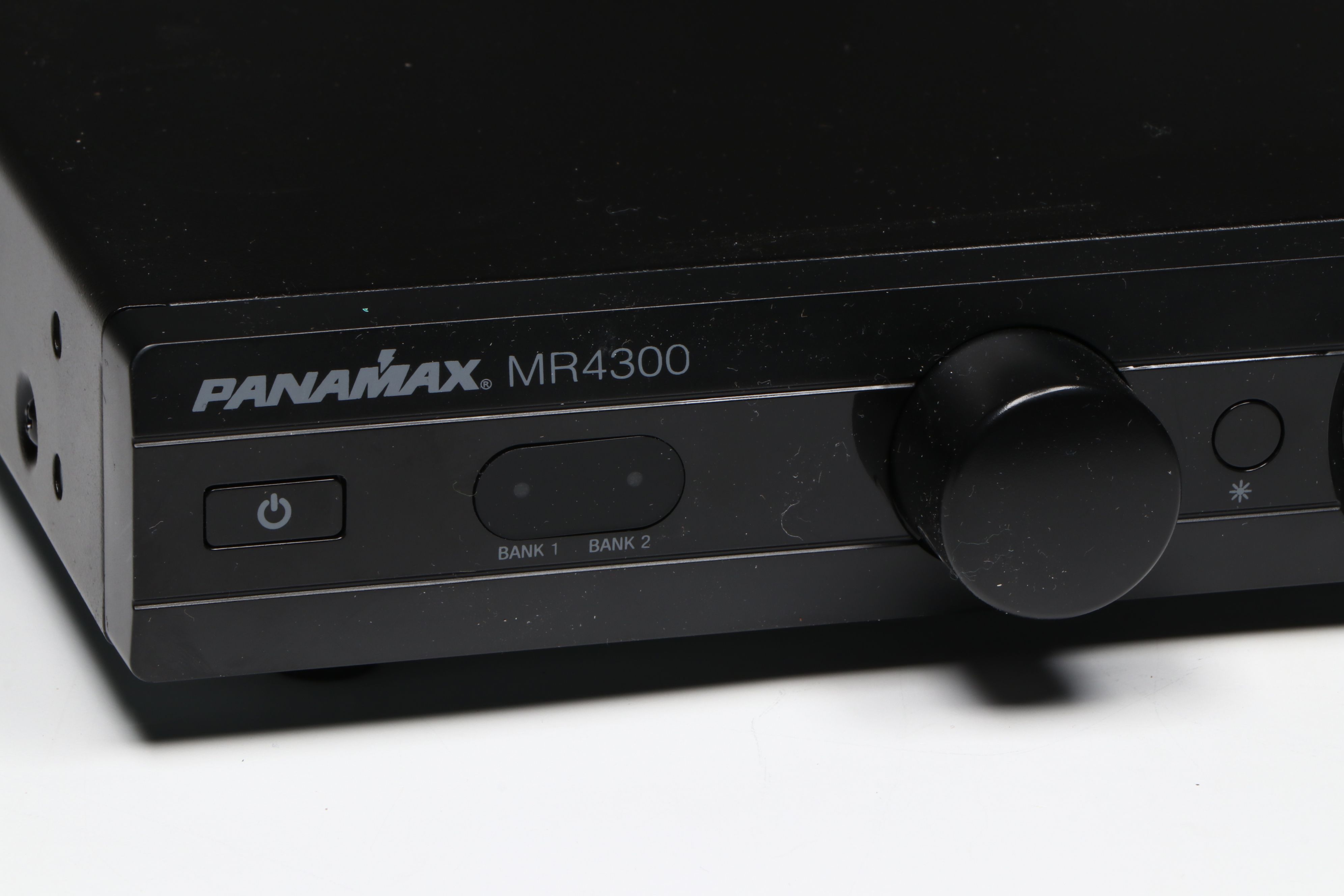 Sonos "Connect" Audio Player with URC "MX-10" and Panamax "MR-4300" Systems