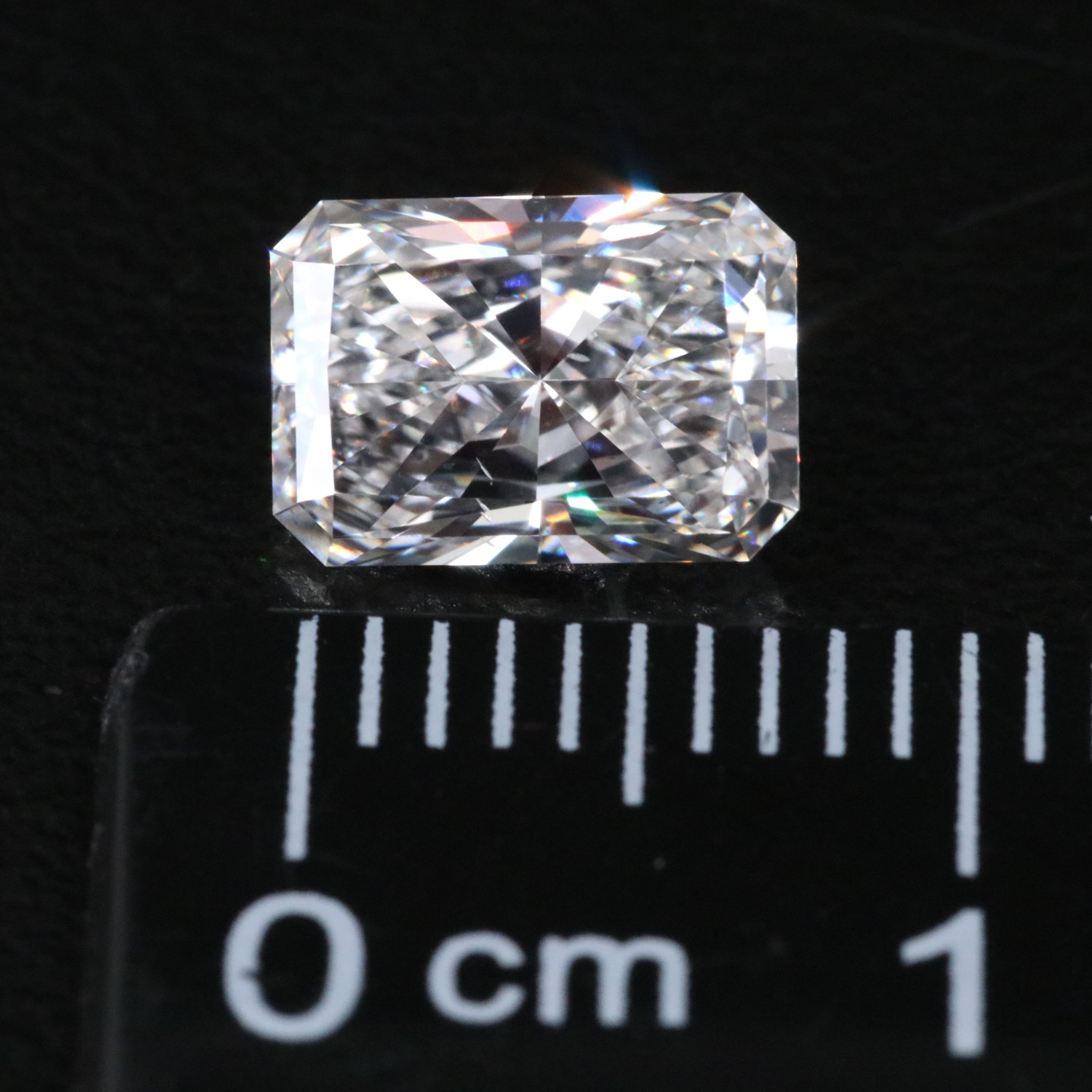 Loose 1.43 CT Lab Grown Diamond with IGI Report