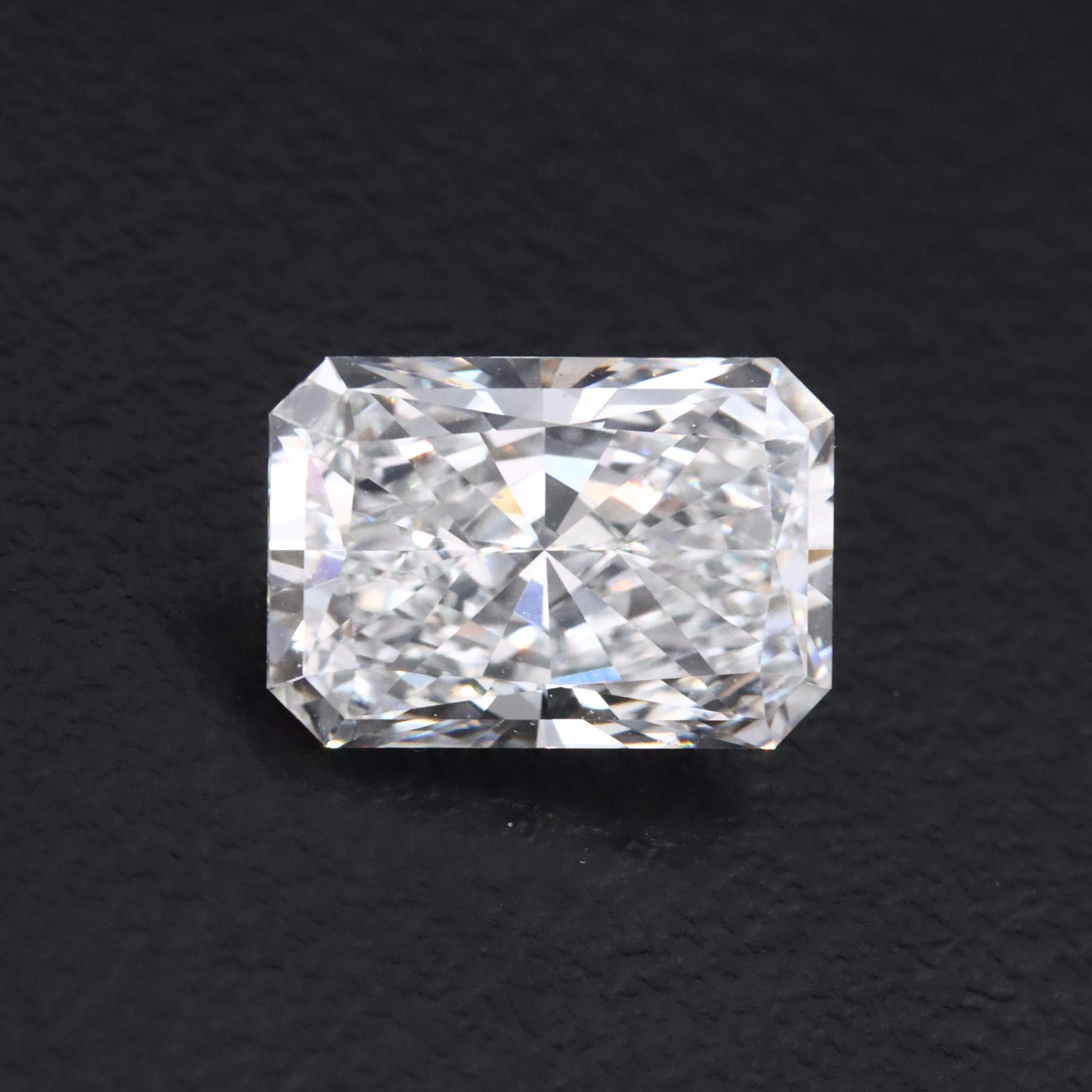 Loose 2.09 CT Lab Grown Diamond with IGI Report