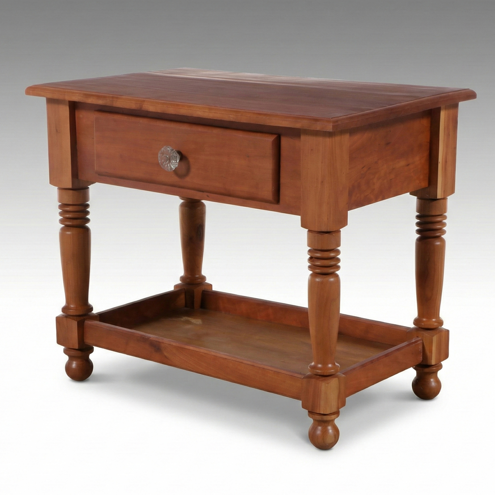 American Colonial Single-Drawer Nightstand