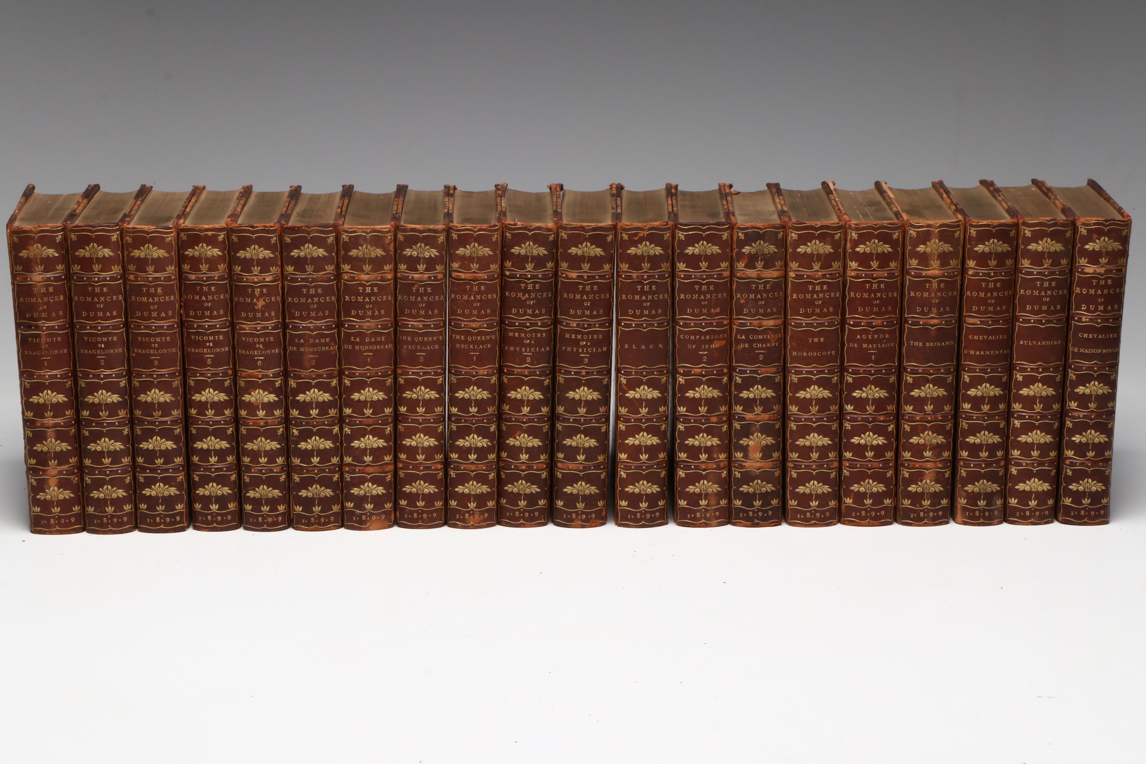 "The Queen's Necklace", "Memoirs of a Physician" and More Alexandre Dumas Books