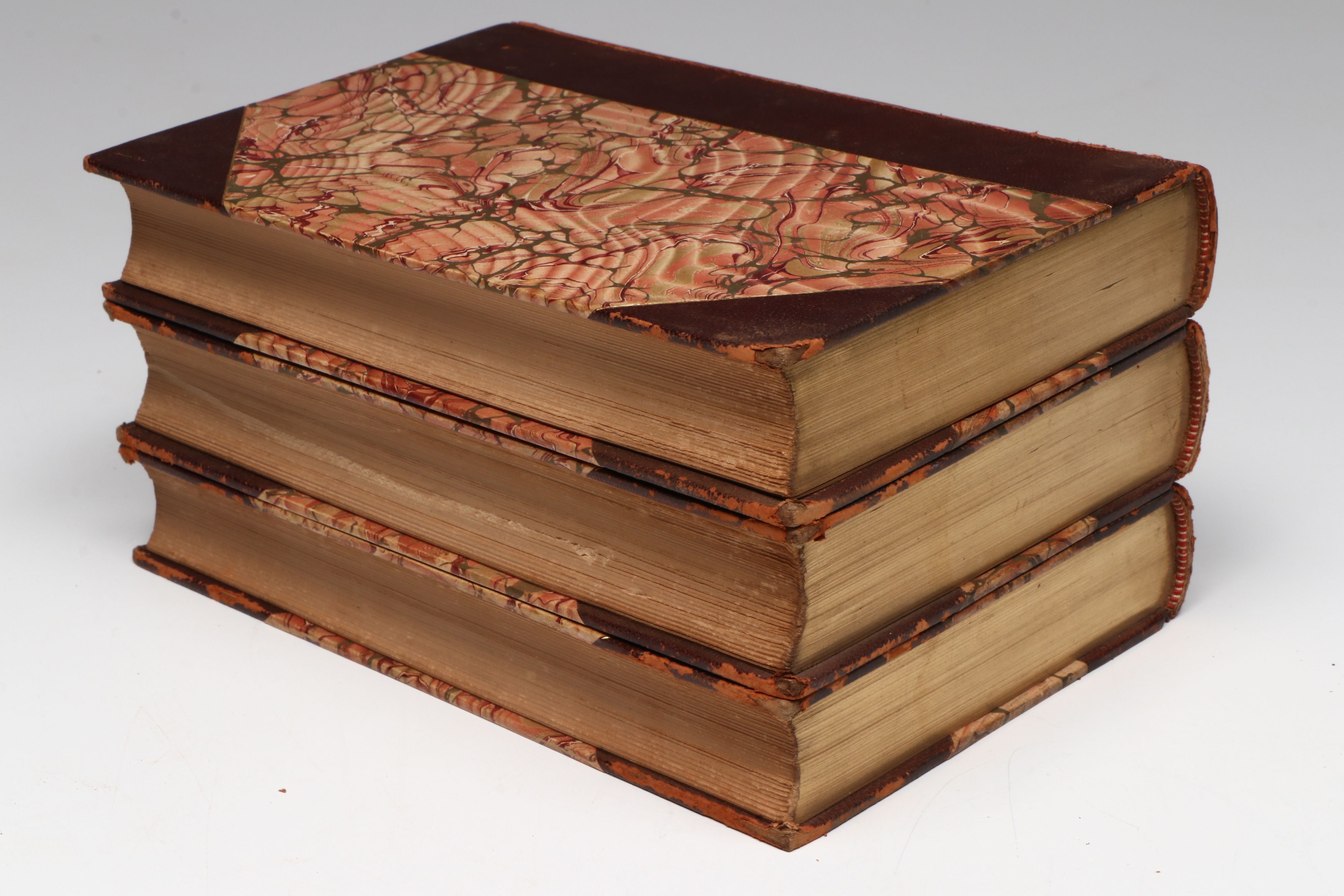 "The Queen's Necklace", "Memoirs of a Physician" and More Alexandre Dumas Books