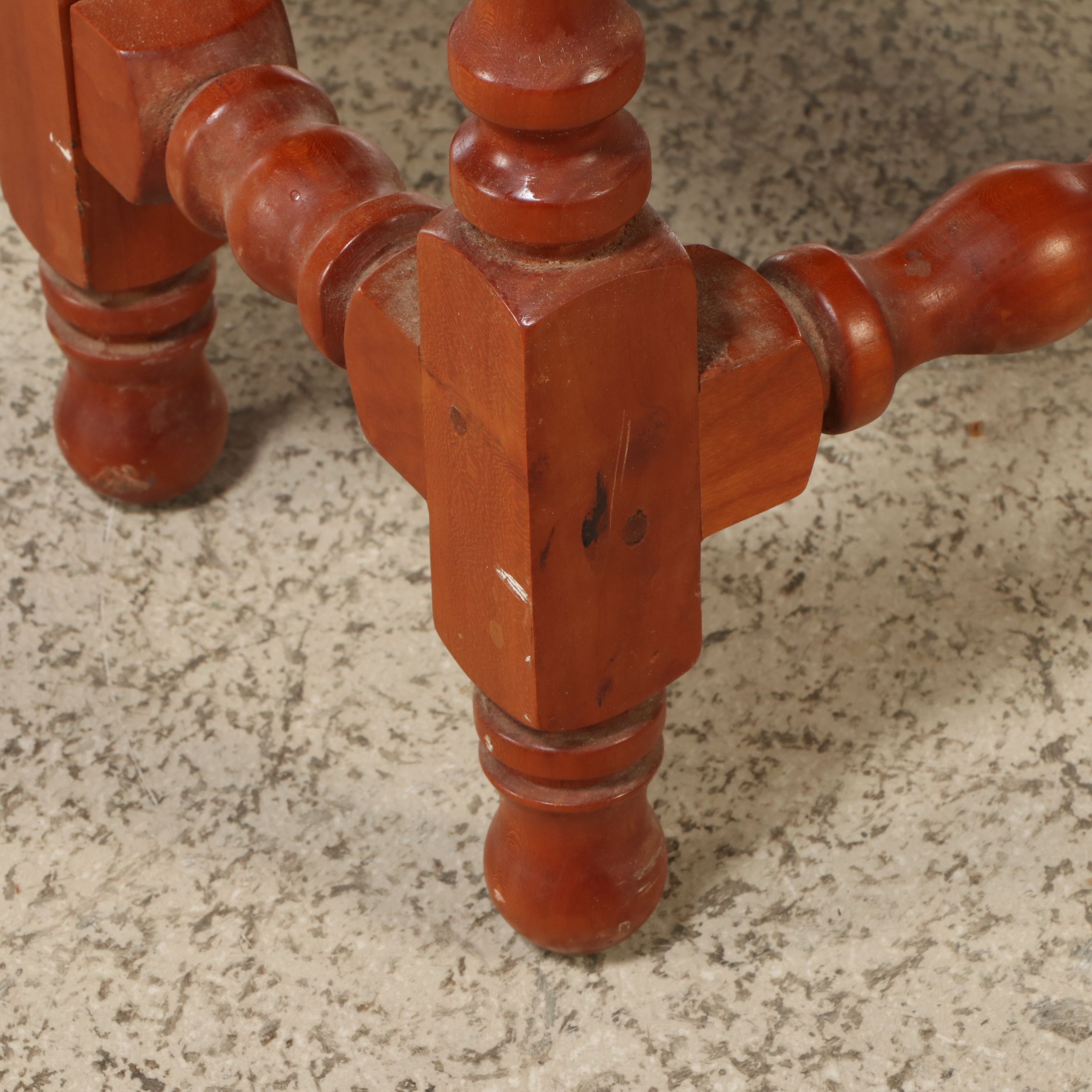 Turned Gate-Leg Drop-Leaf Table