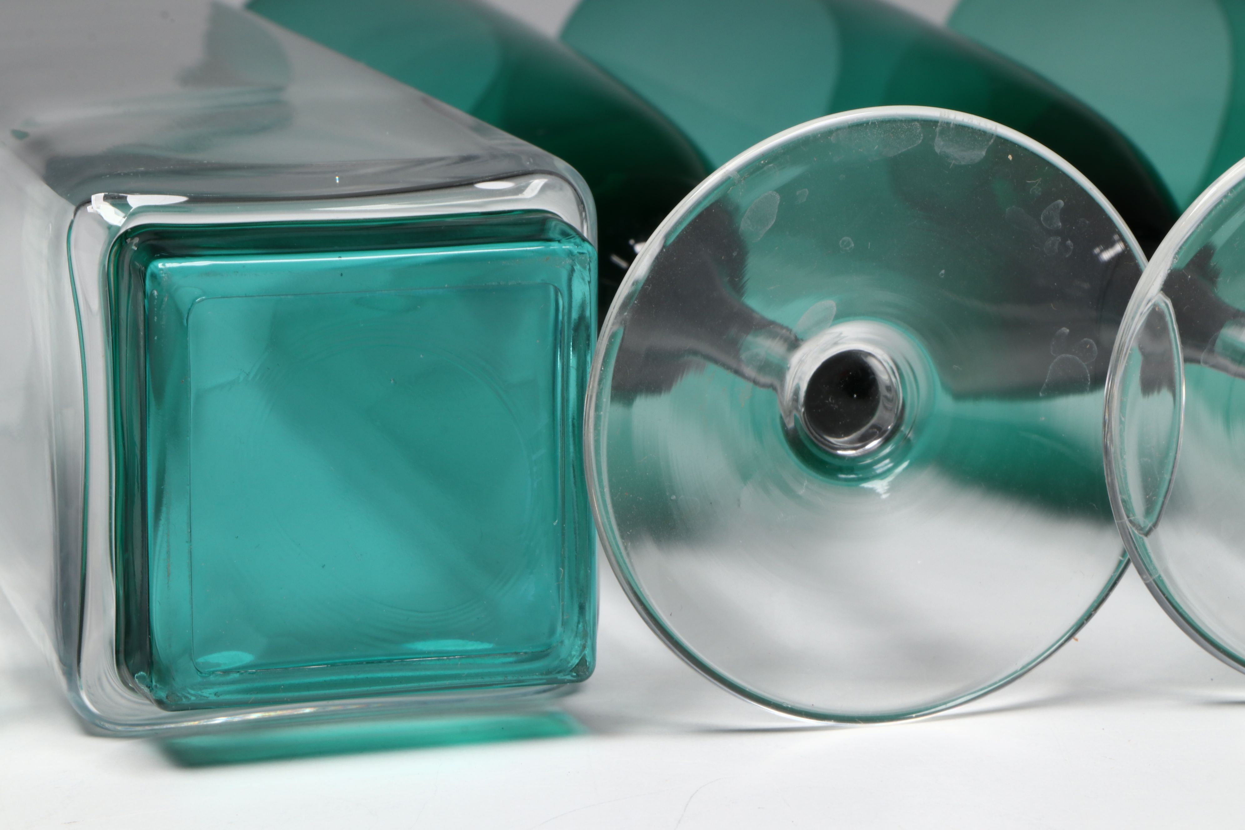 Gradient Green Glass Champagne Flutes and Tumblers