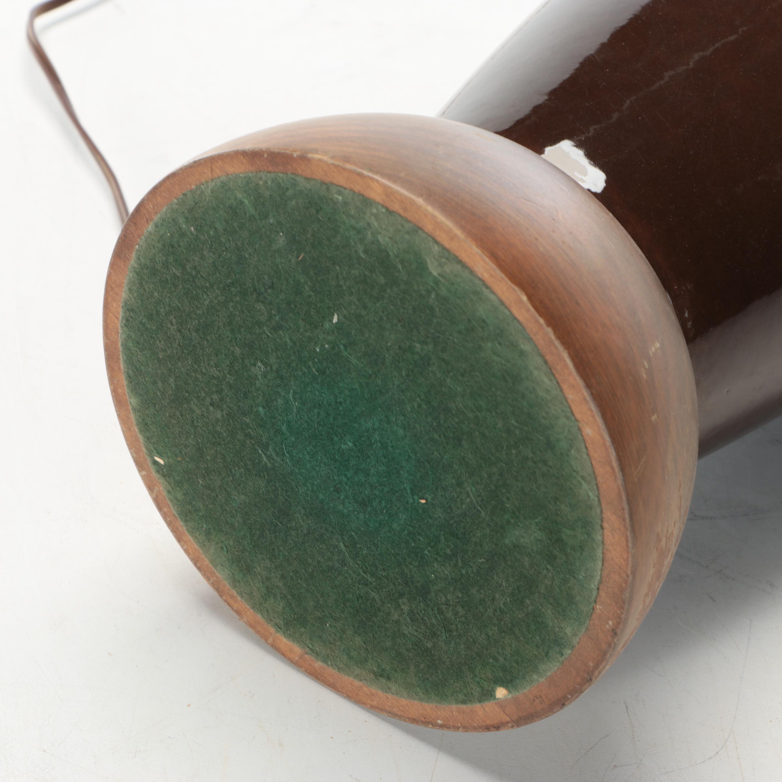 Mid Century Modern Lava Glaze Ceramic Table Lamp, Vintage