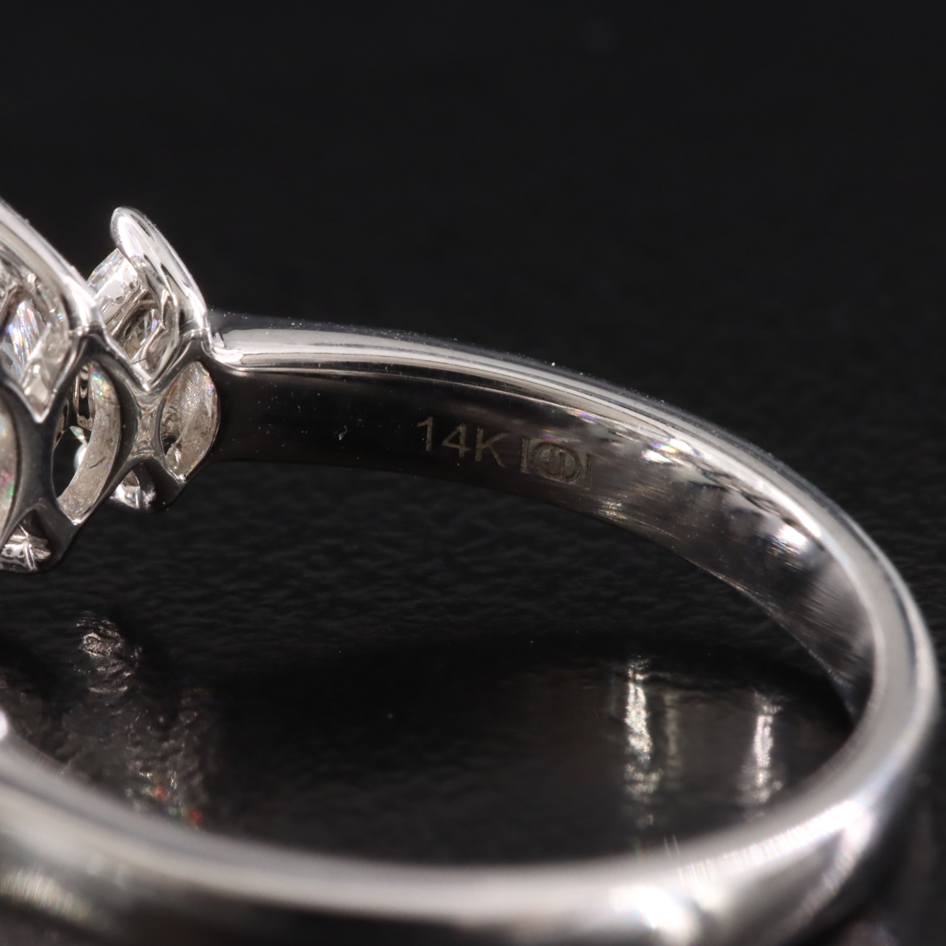 14K 2.00 CTW Lab Grown Diamond Ring