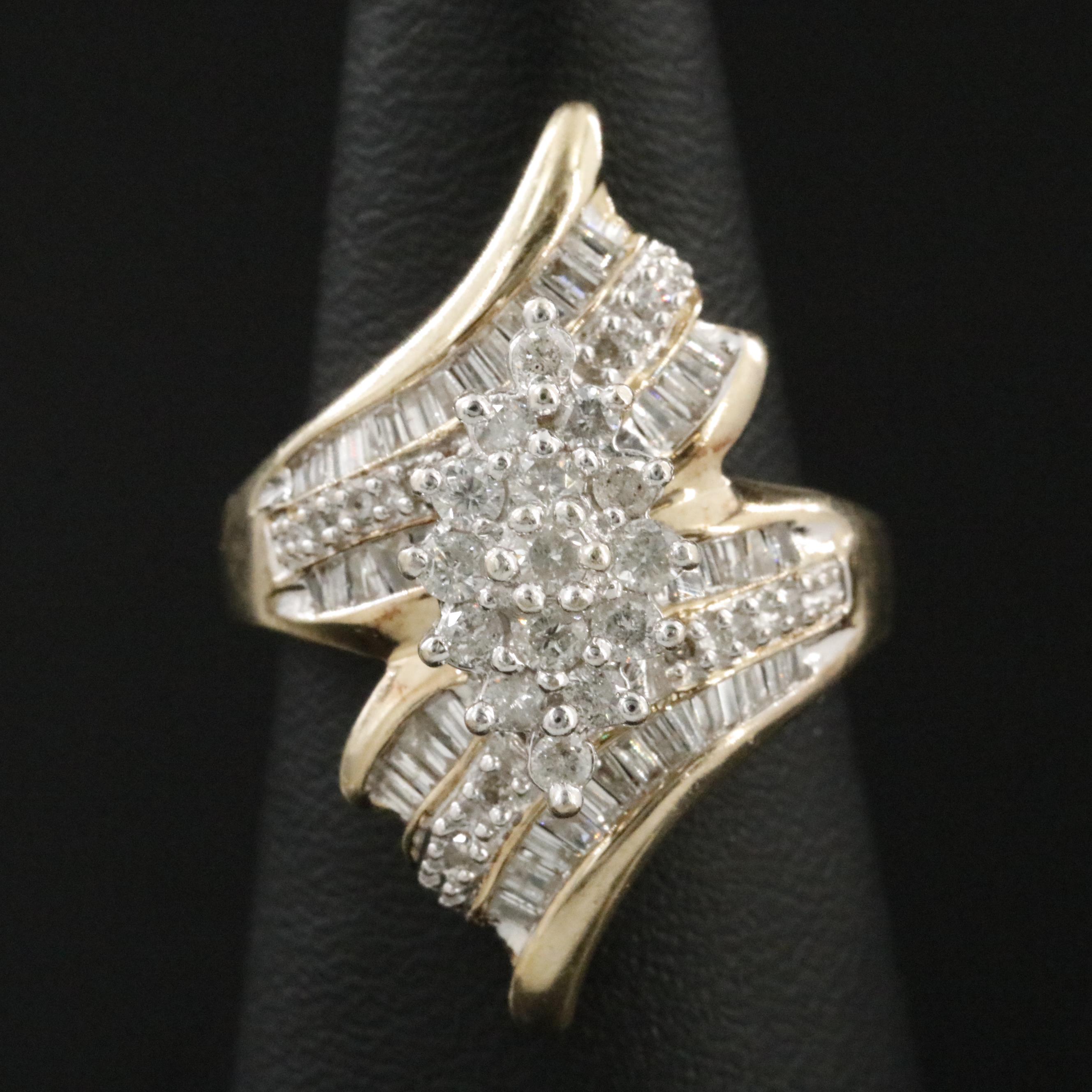 10K 1.09 CTW Diamond Ring