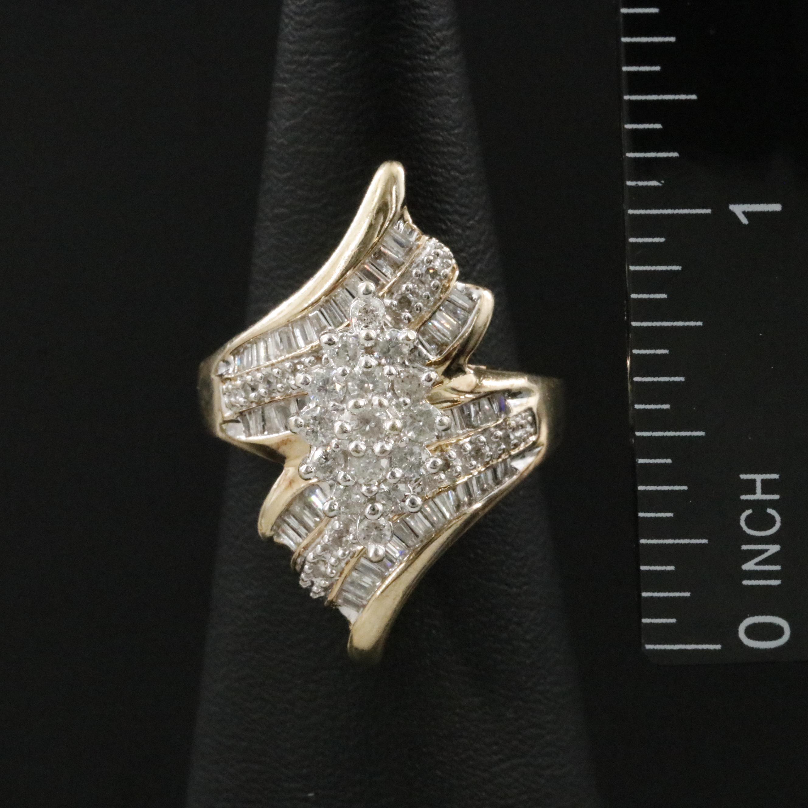 10K 1.09 CTW Diamond Ring