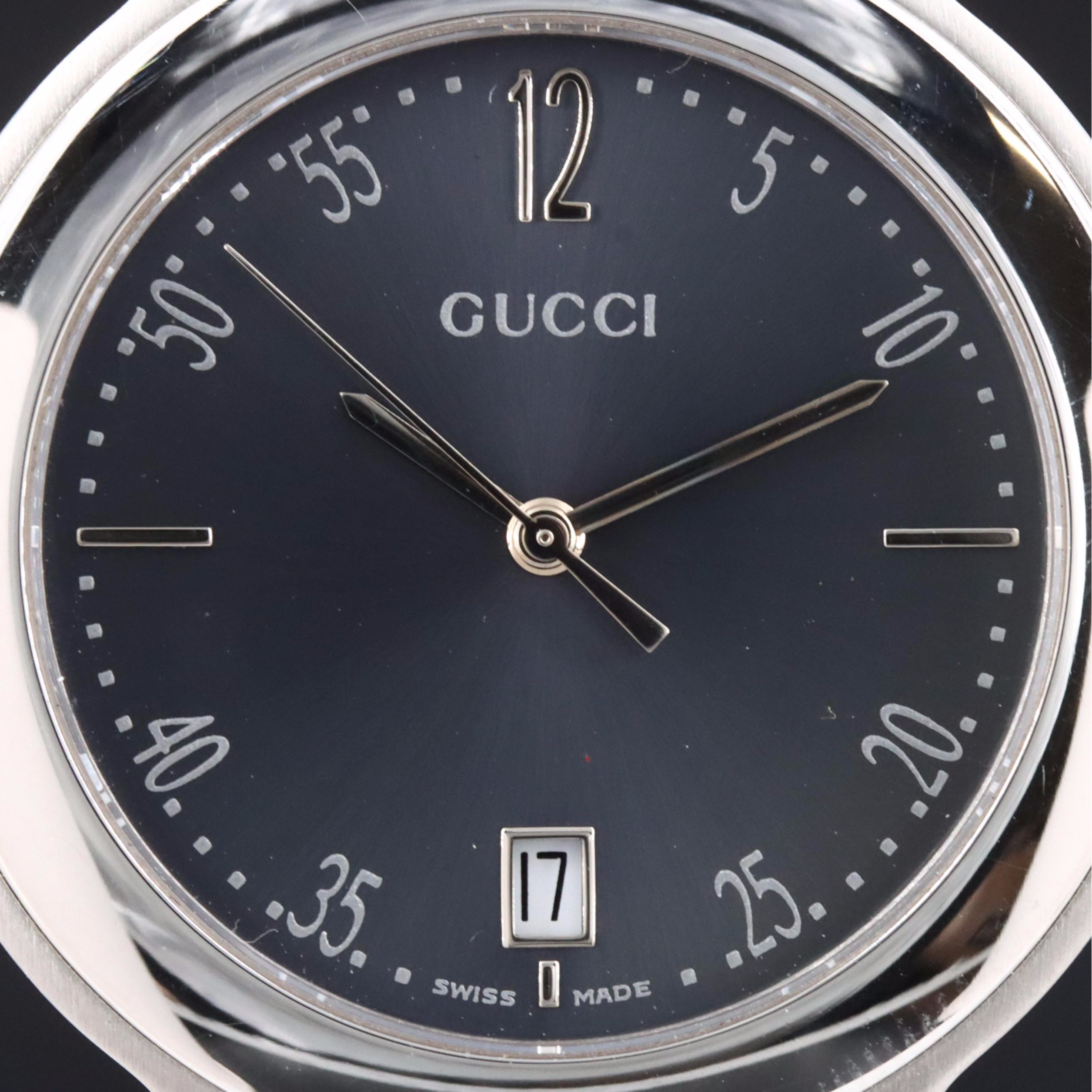 Gucci 8900M Watch