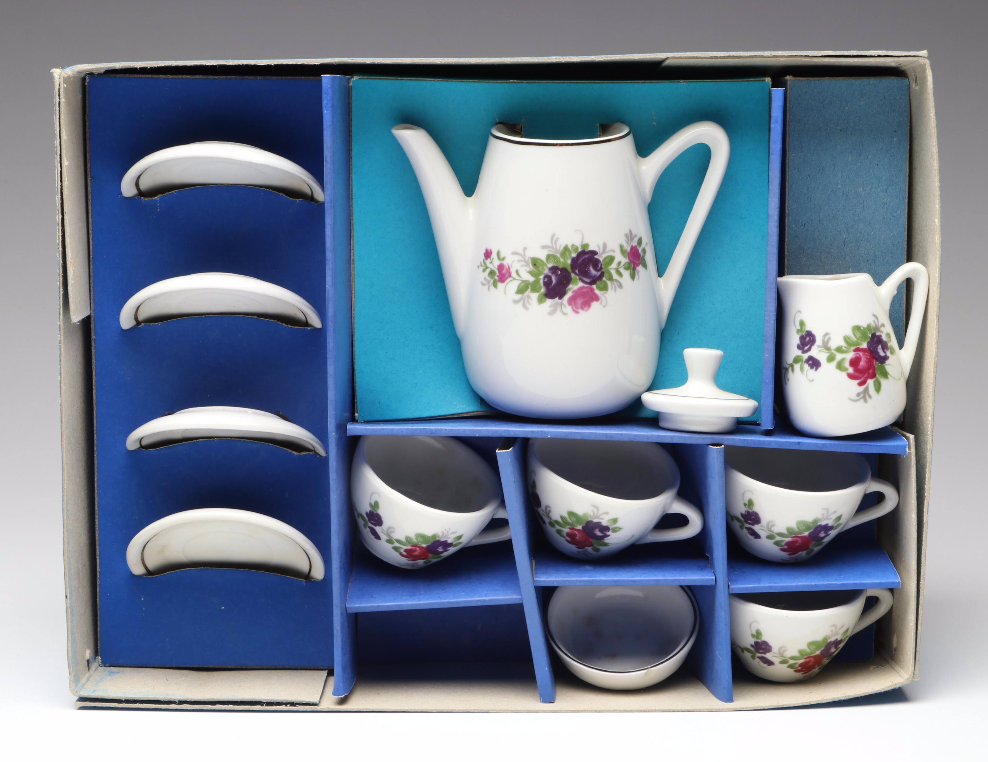 East German Porzellan Kinderservice Porcelain Toy Tea Set