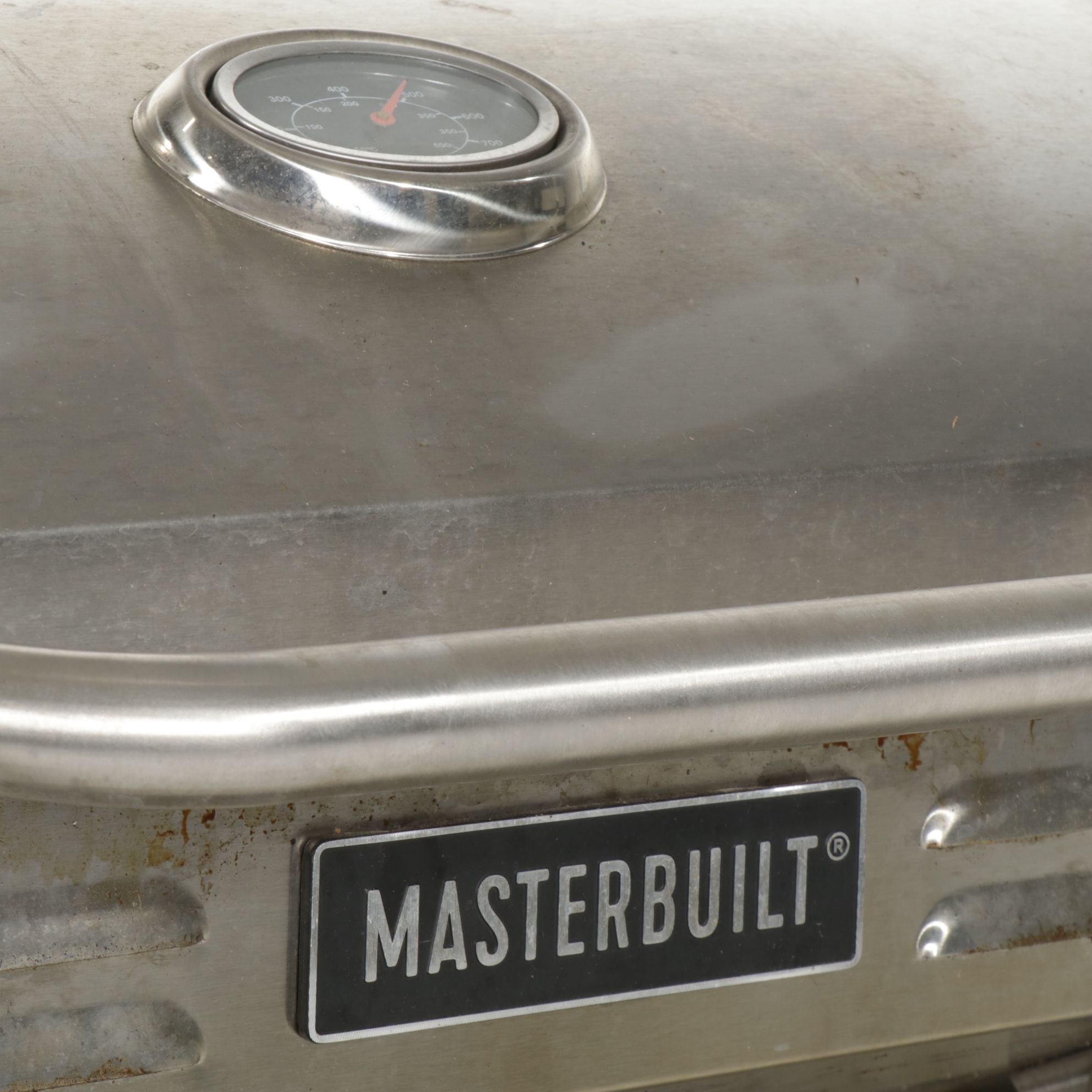 Masterbuilt Portable LP Gas Grill with Rolling Cart and Cover