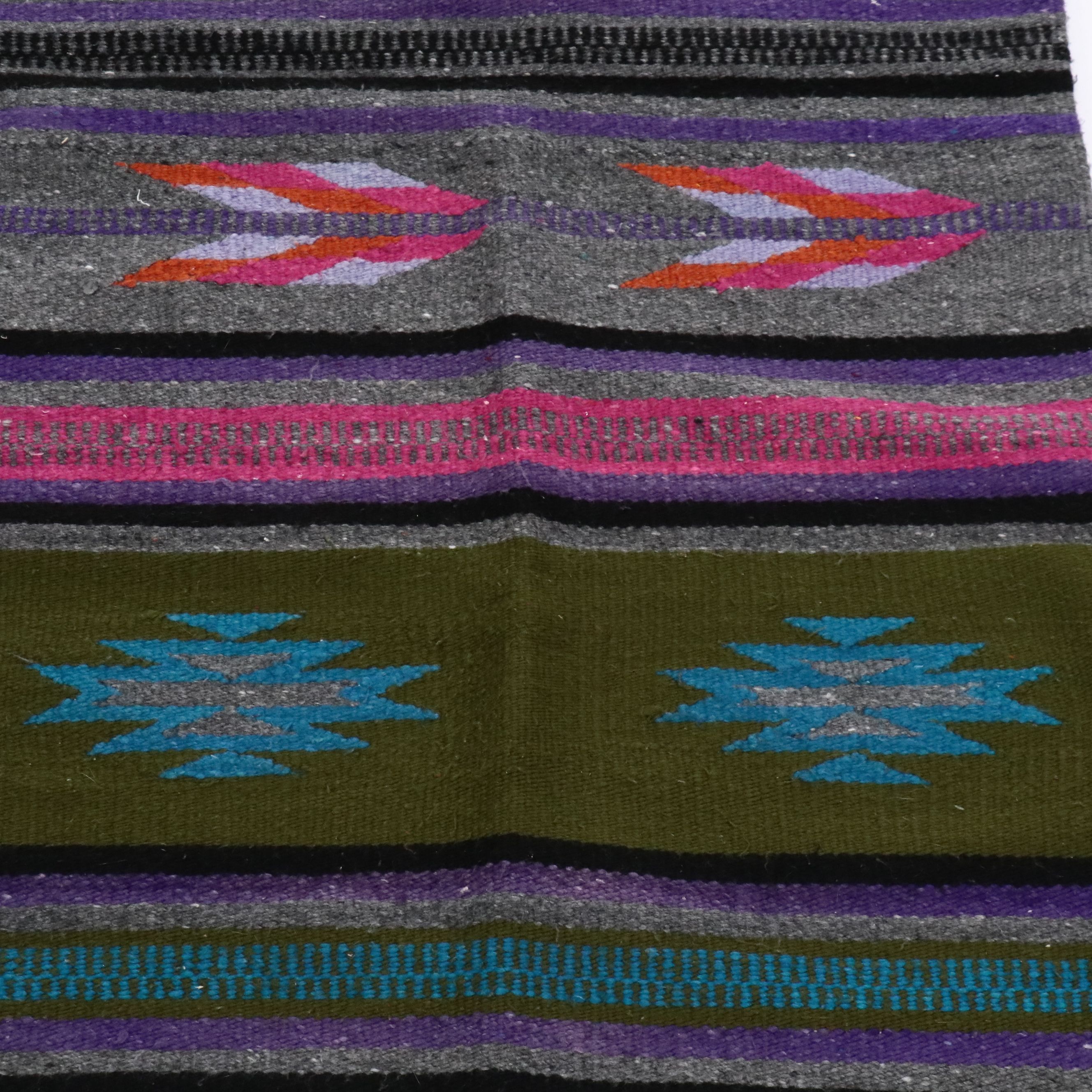 2'5 x 5'1 Handwoven Mexican Chimayo Accent Rug