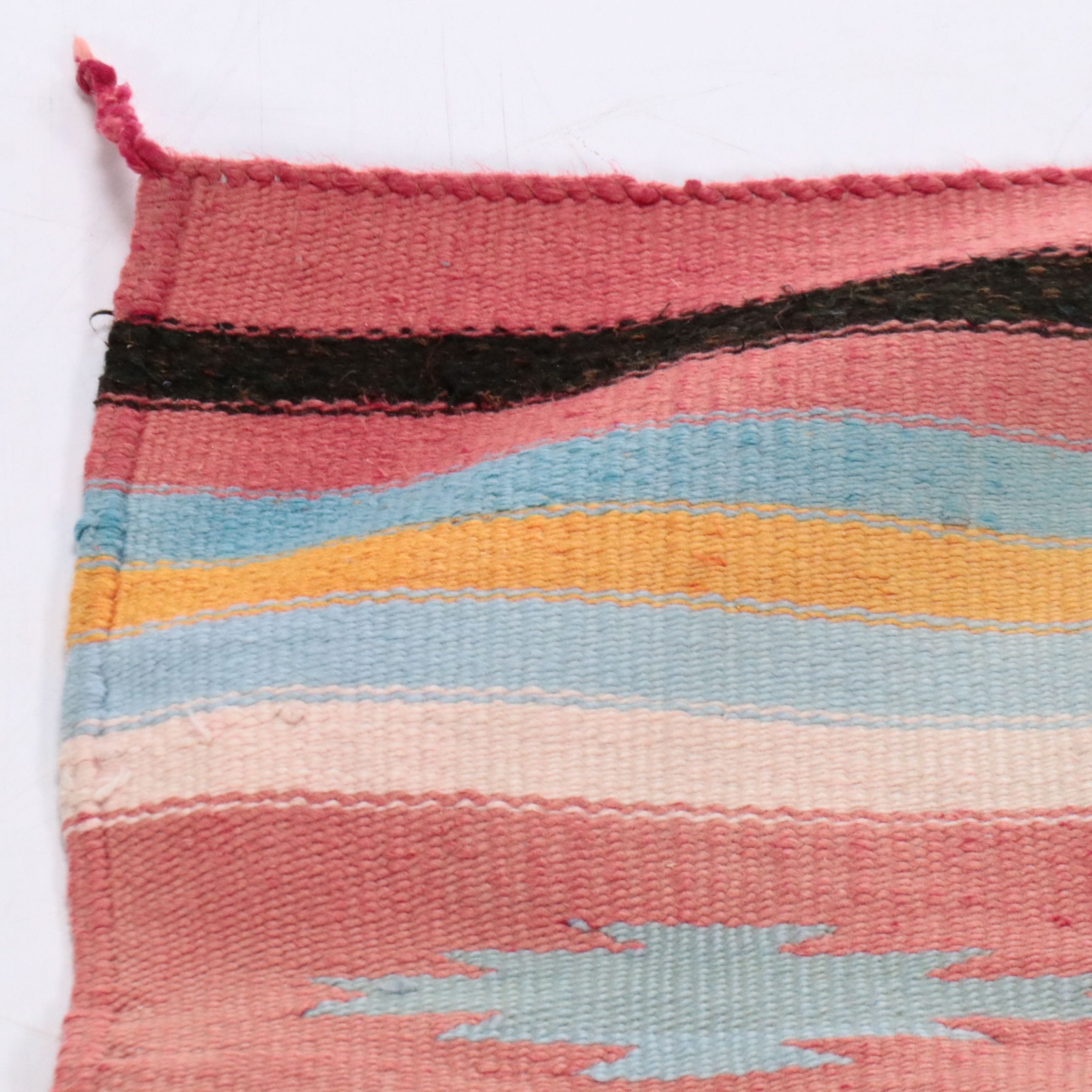 2'2 x 5'5 Handwoven Mexican Chimayo Accent Rug