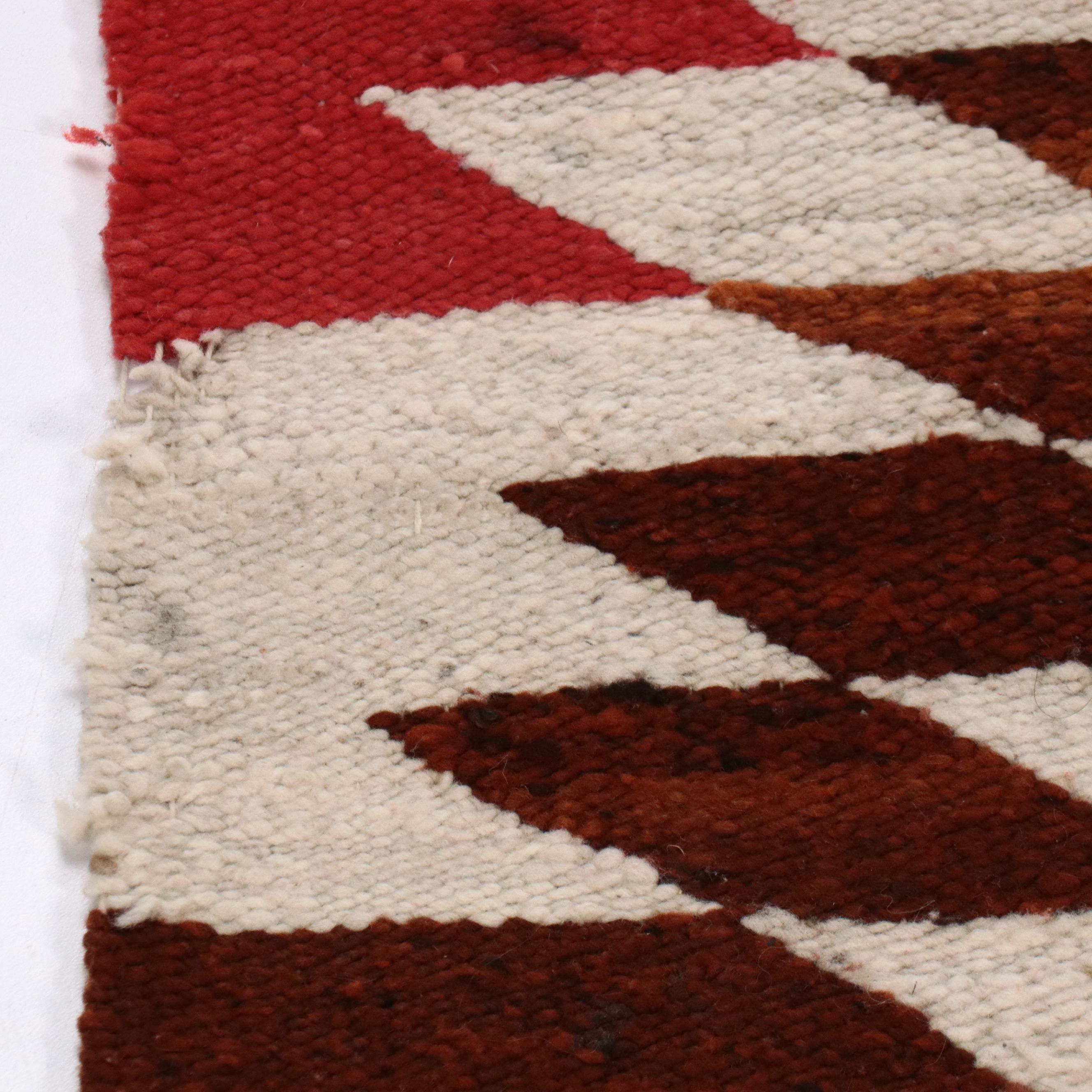 1'6 x 3'3 Handwoven Navajo Accent Rug