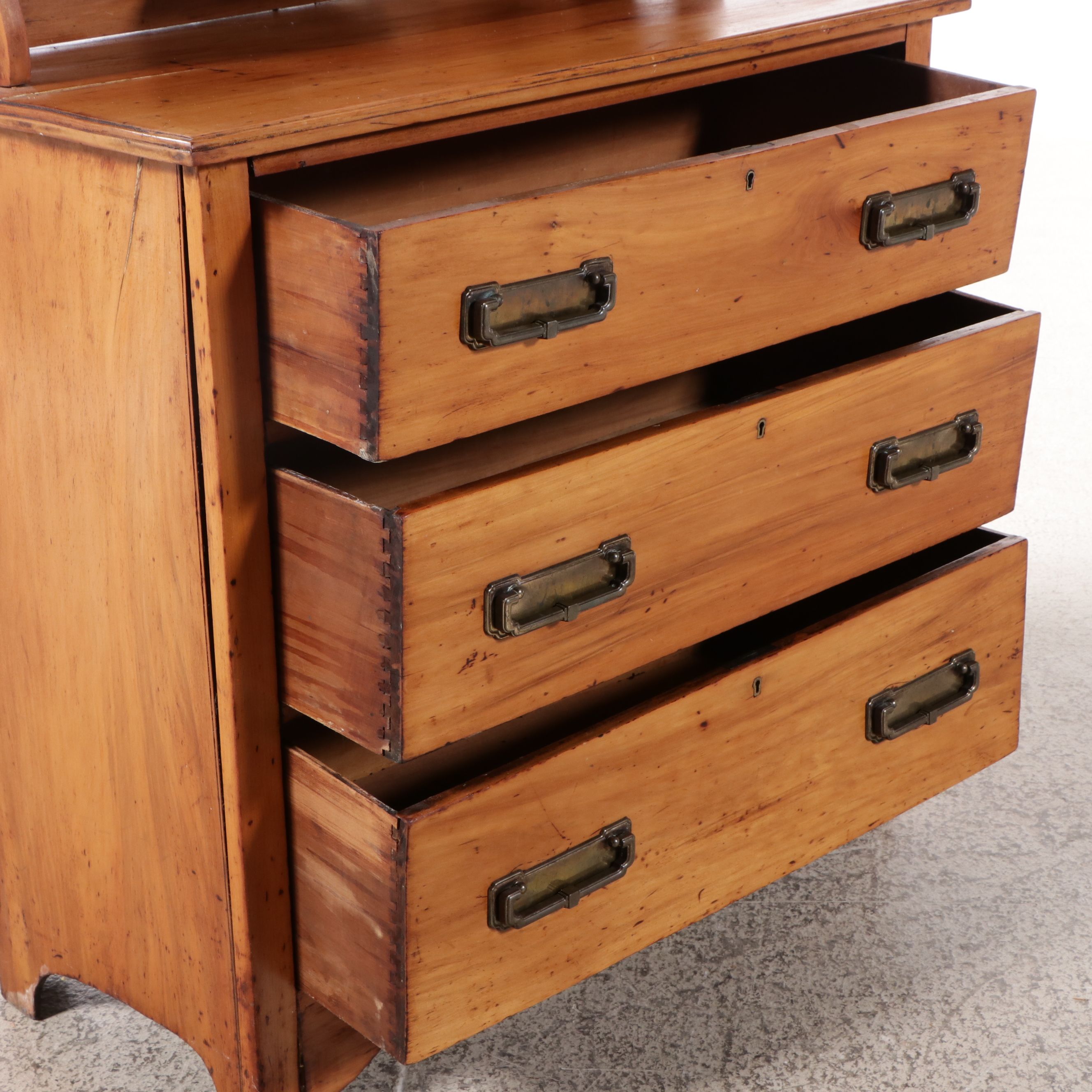 Victorian Eastlake Satinwood Tri-Fold Mirror Dresser, Late 19th/Early 20th C.