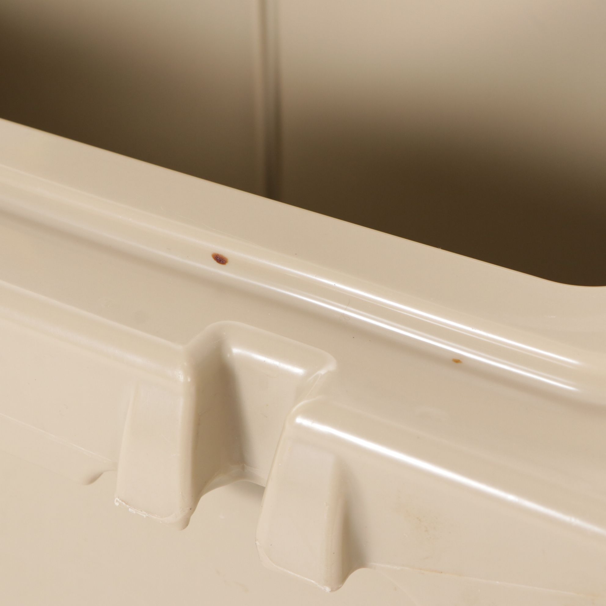 YETI Tundra 45 Portable Cooler