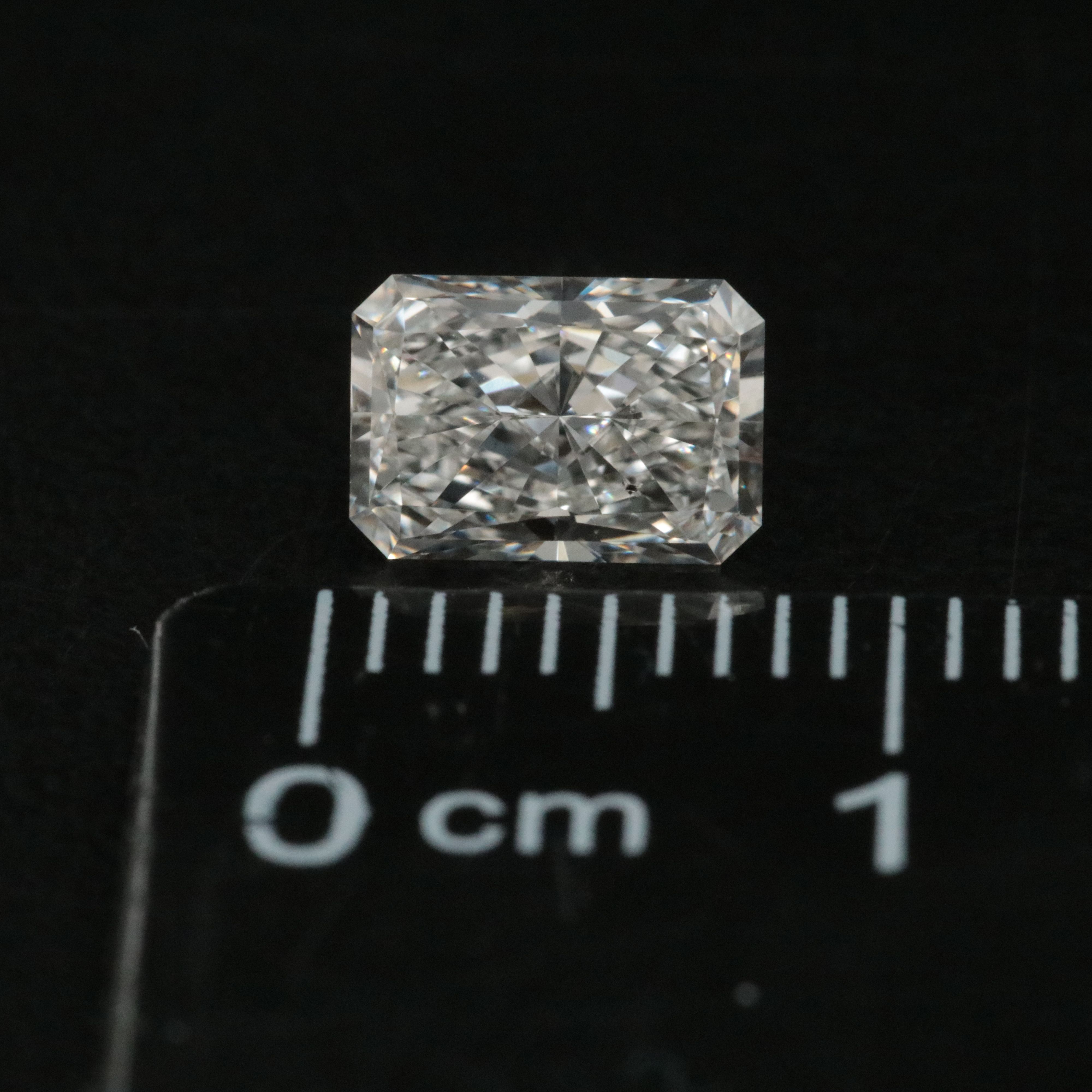 Loose 1.07 CT Lab Grown Diamond with IGI Report