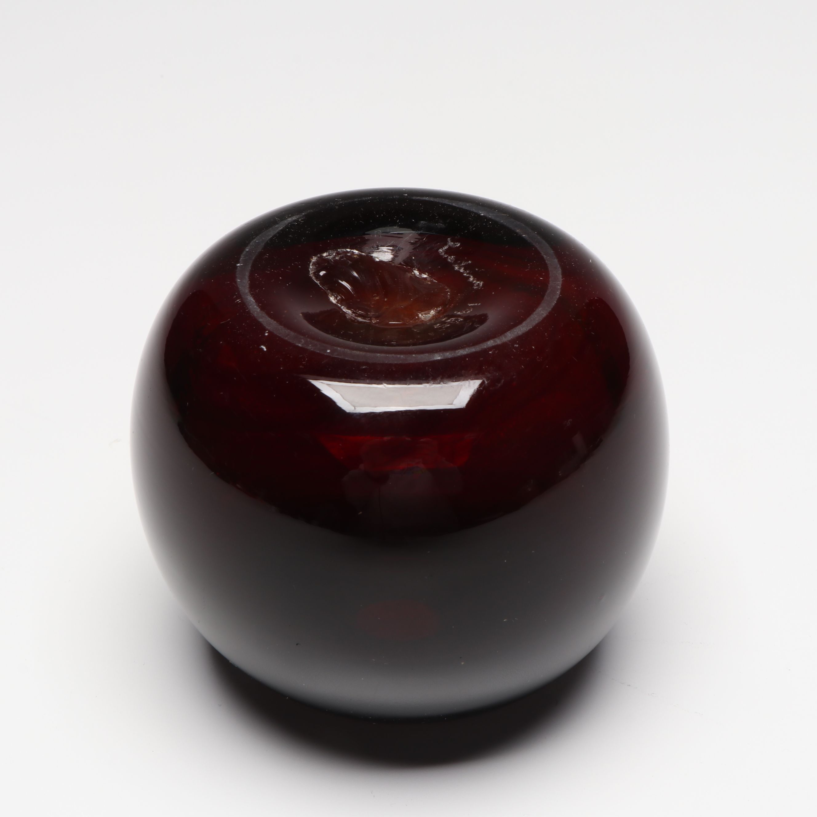 Dominick Labino Handblown Art Glass Spherical Vase