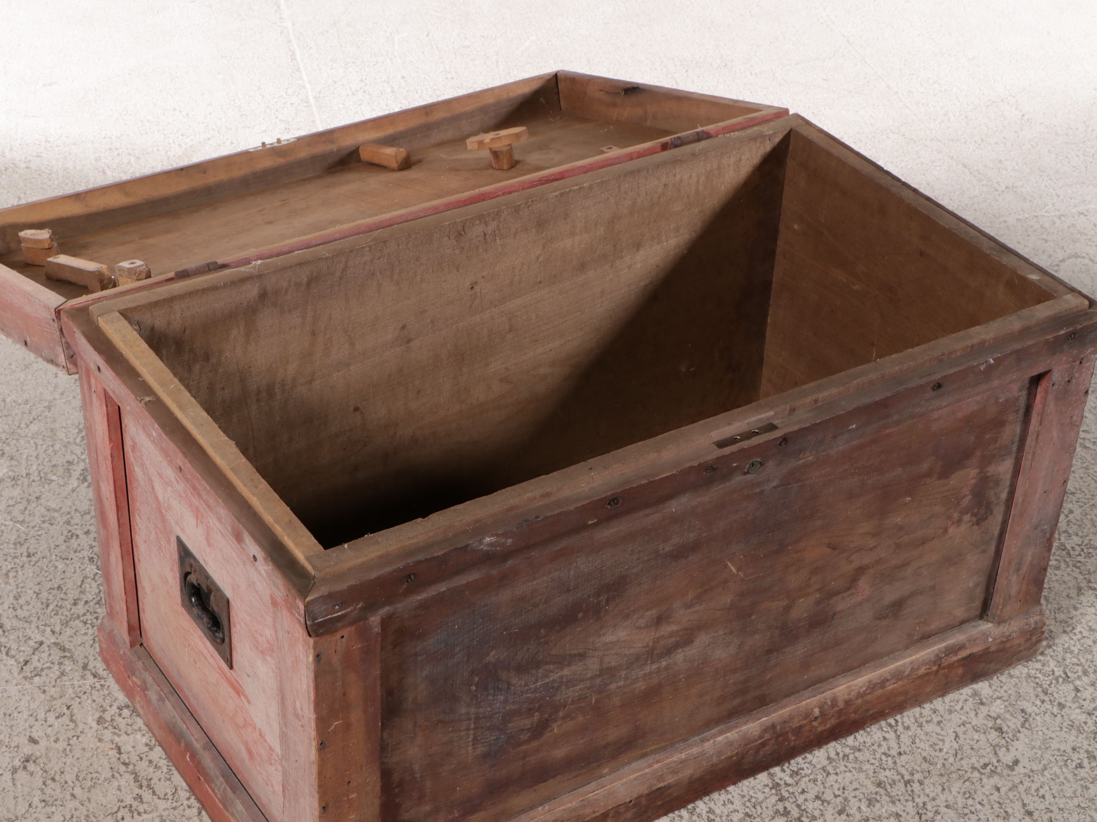 Chinese Red Painted Wooden Trunk