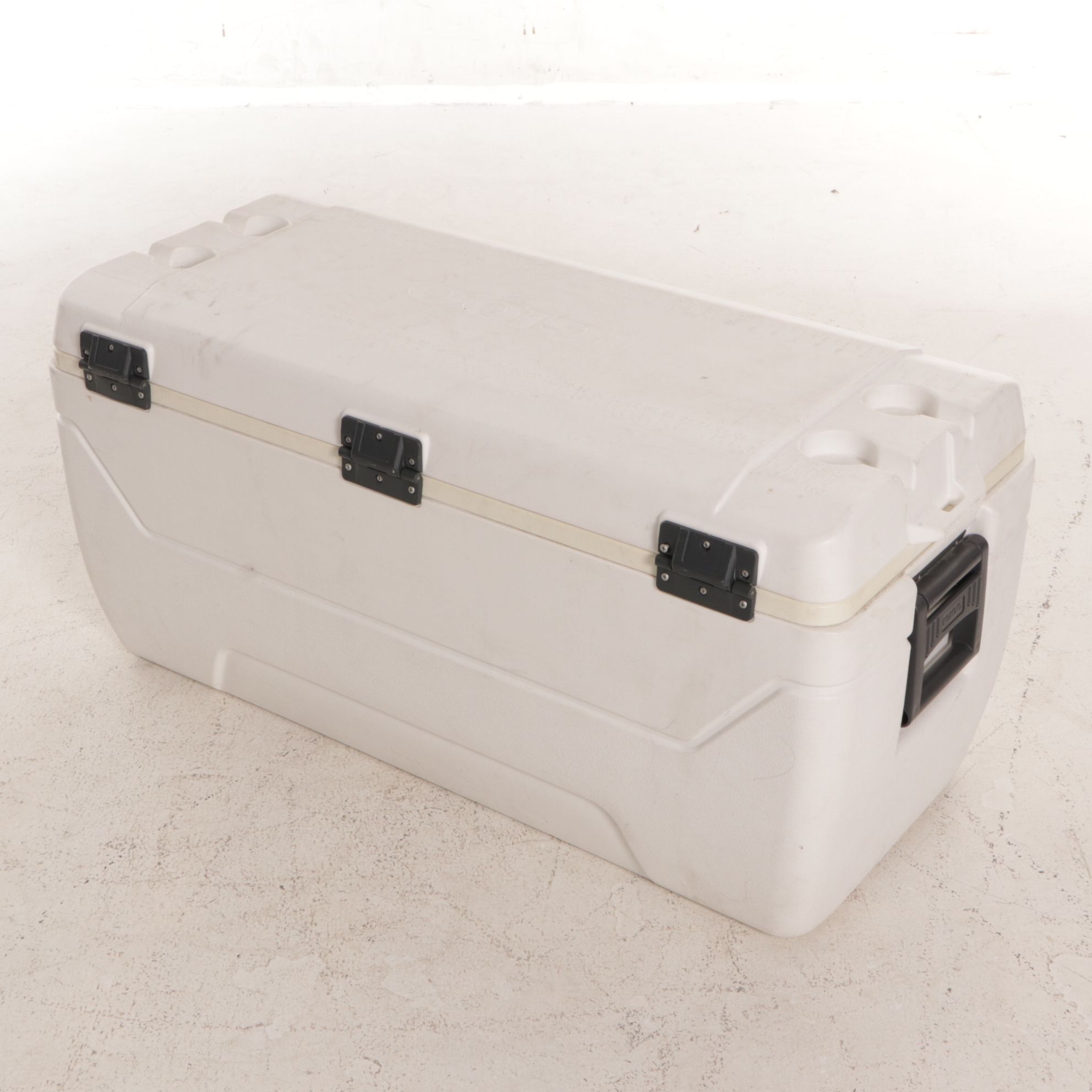 Igloo MaxCold 150 Qt. Cooler