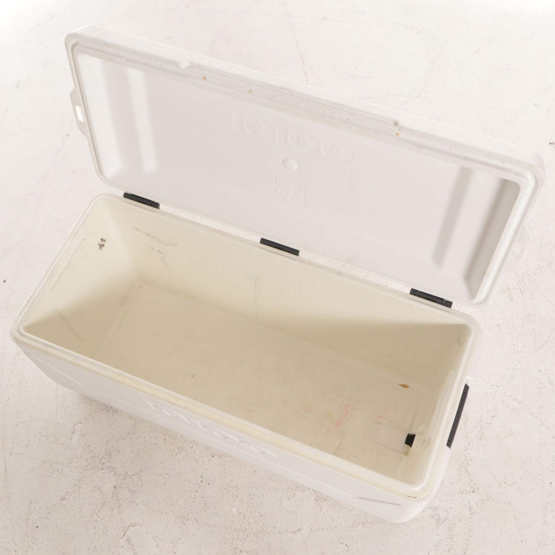 Igloo MaxCold 150 Qt. Cooler
