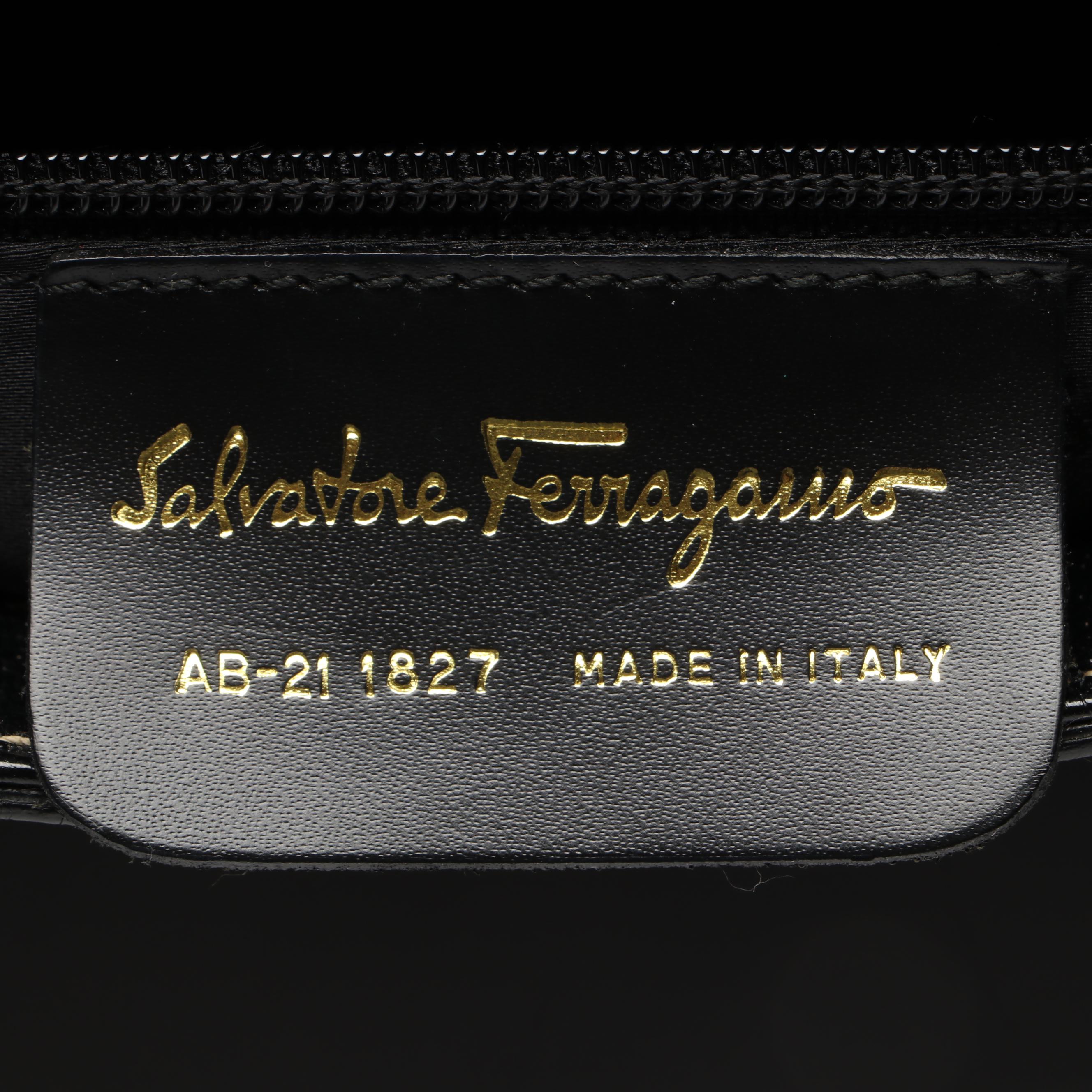 Salvatore Ferragamo Gancini Buckle Shoulder Bag in Black Leather