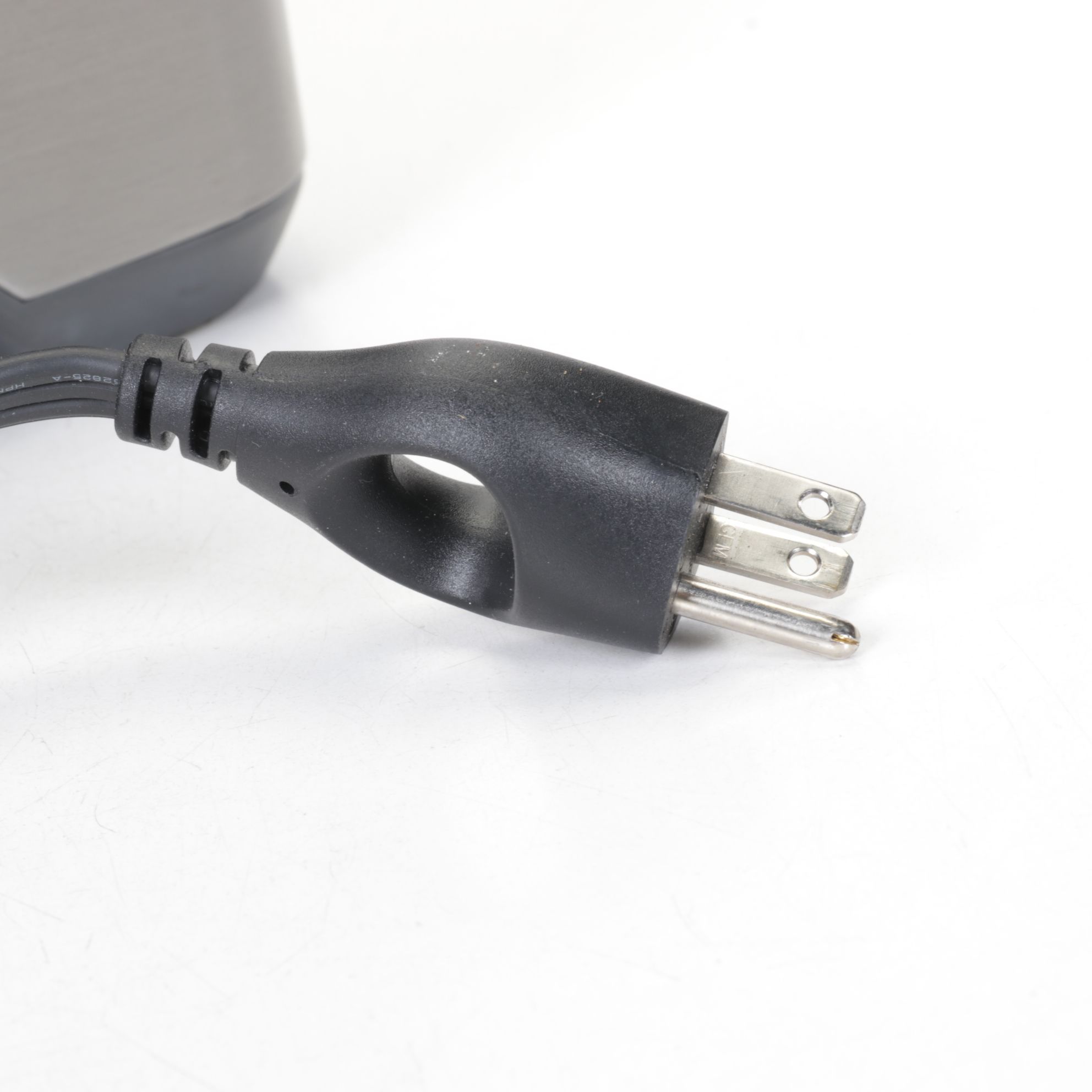 Kuerig Platinum Coffee Brewer & Breville Four Slice Toaster