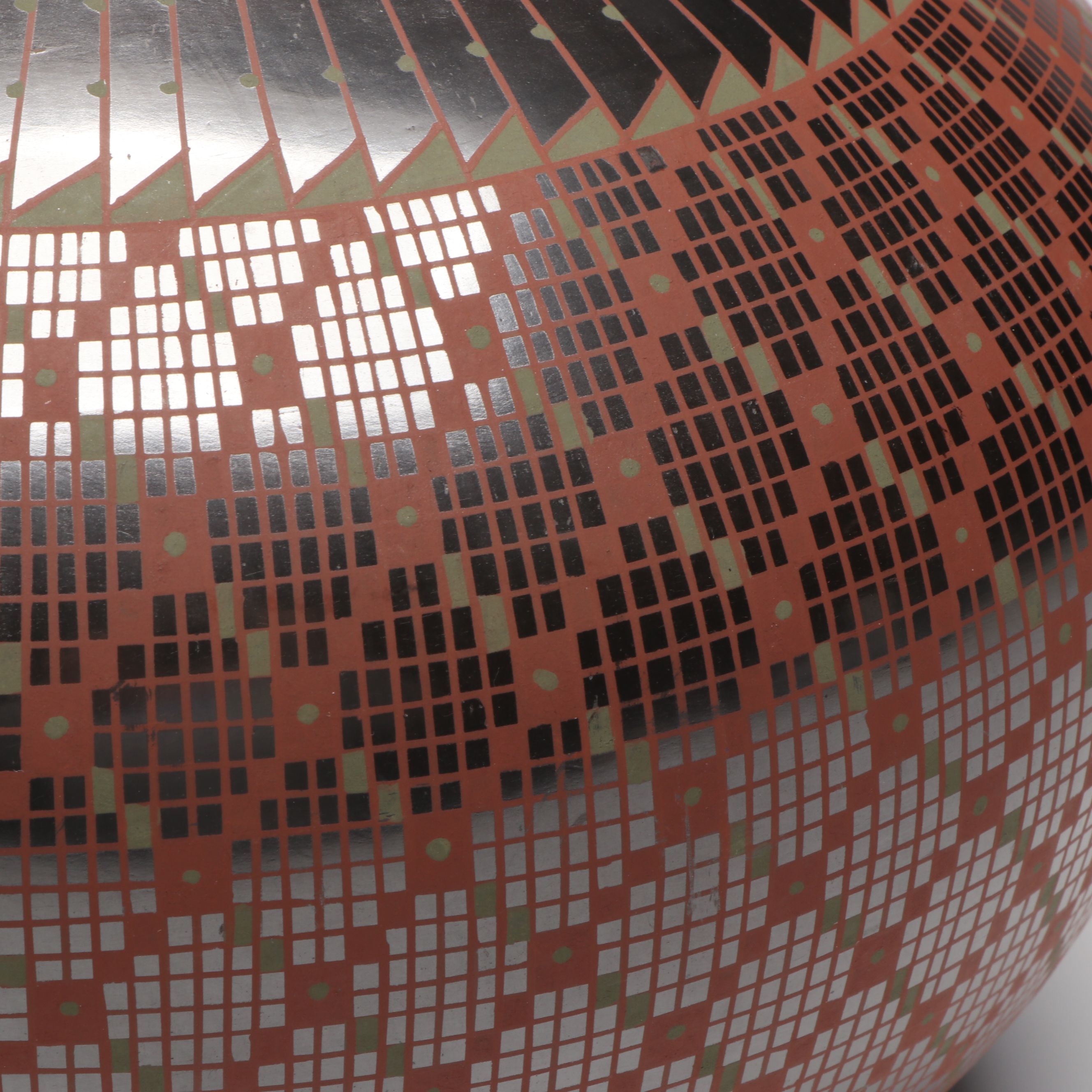 Efrain Lucero Mata Ortiz Polychrome Pottery Olla