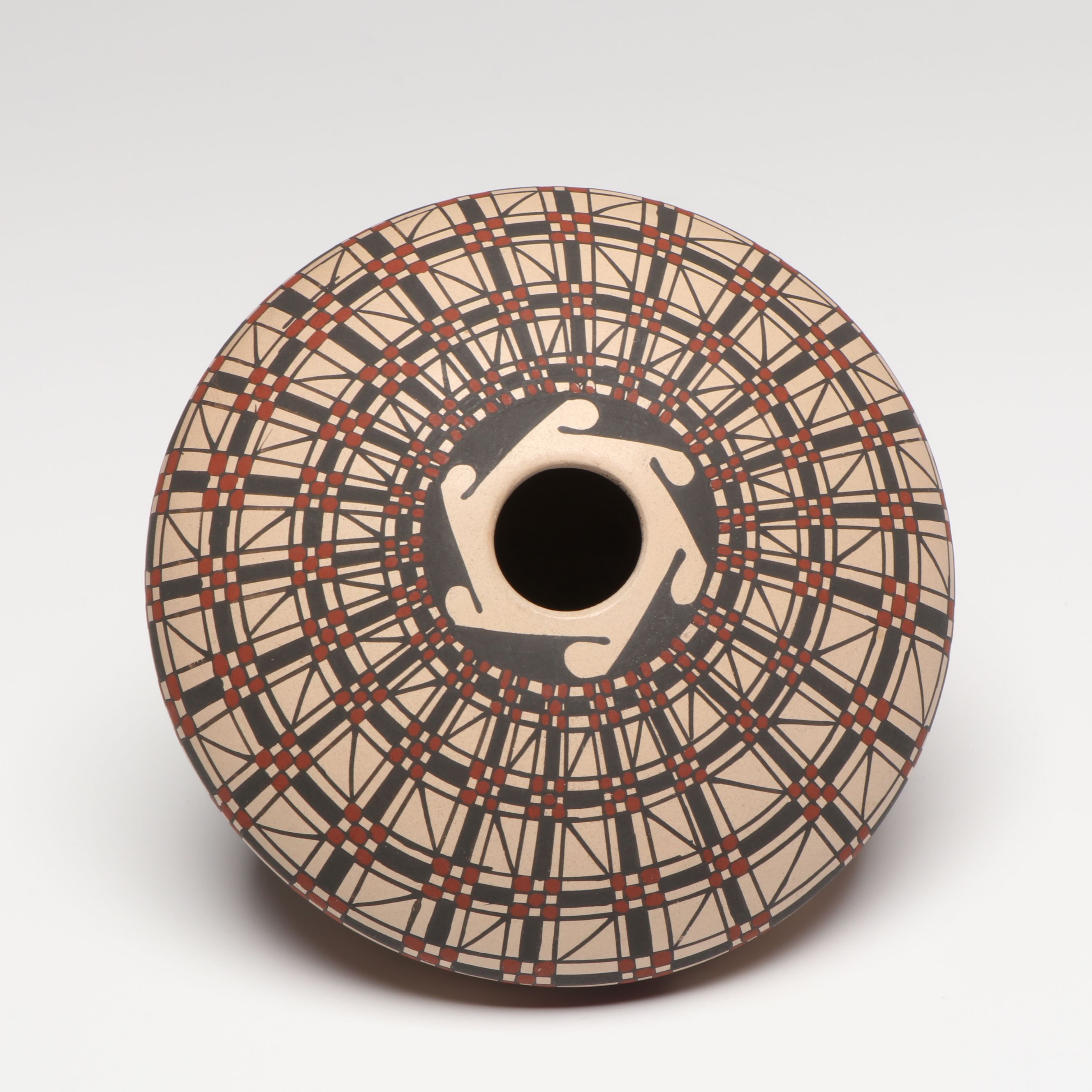 Adam Villa Mata Ortiz Pueblo Pottery Polychrome Pot