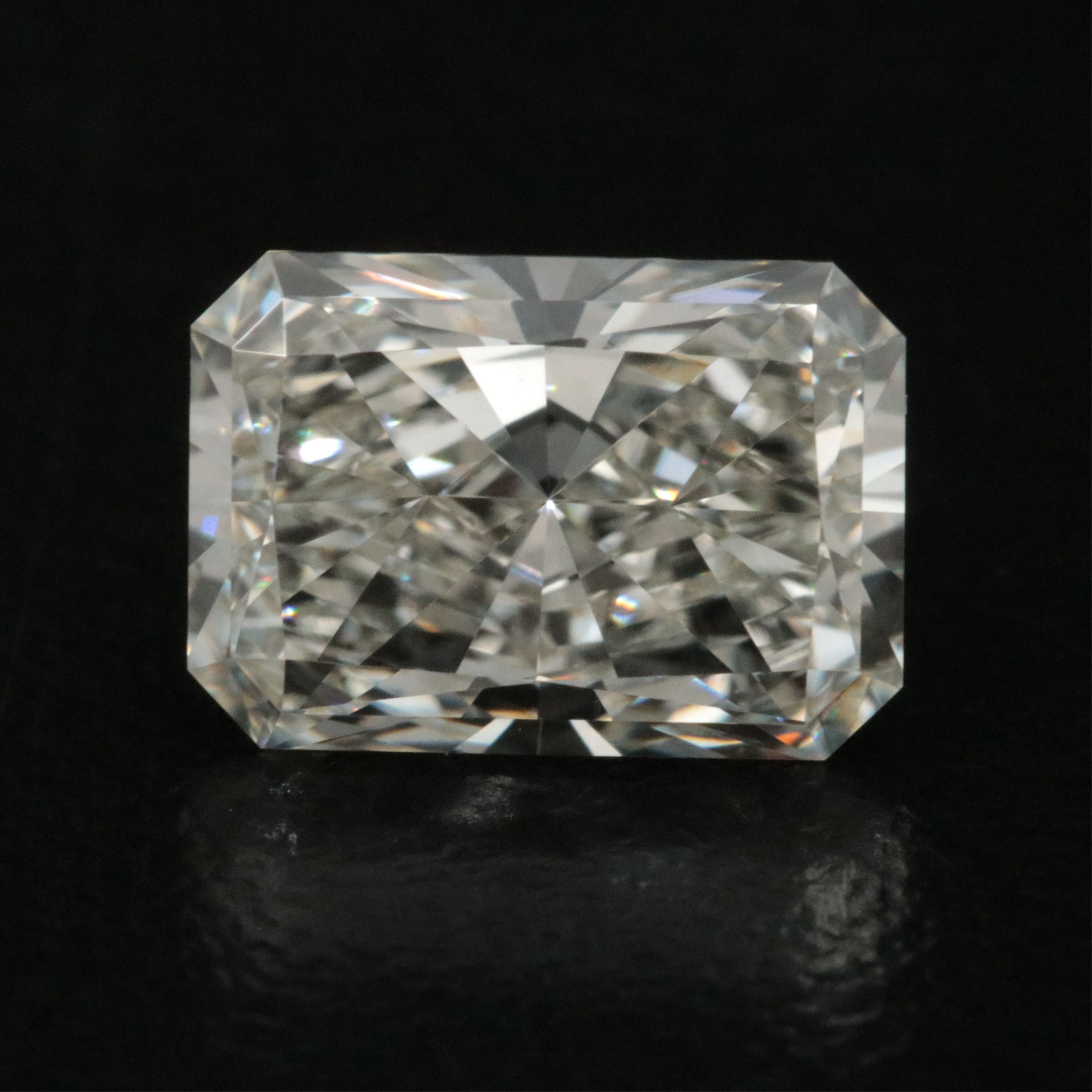 Loose 1.98 CT Lab Grown Diamond with IGI Report