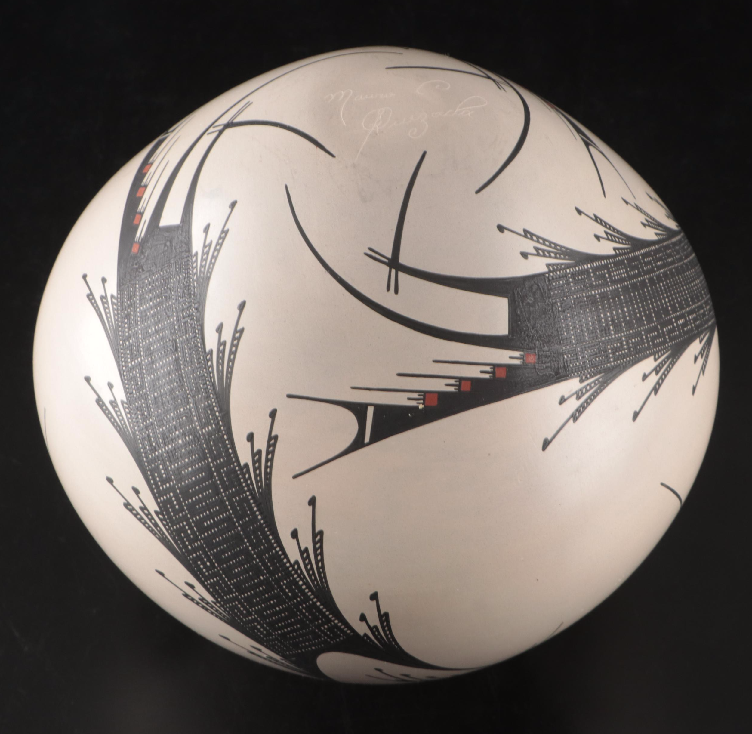 Mauro Quezada Mata Ortiz Pottery Polychrome Pot