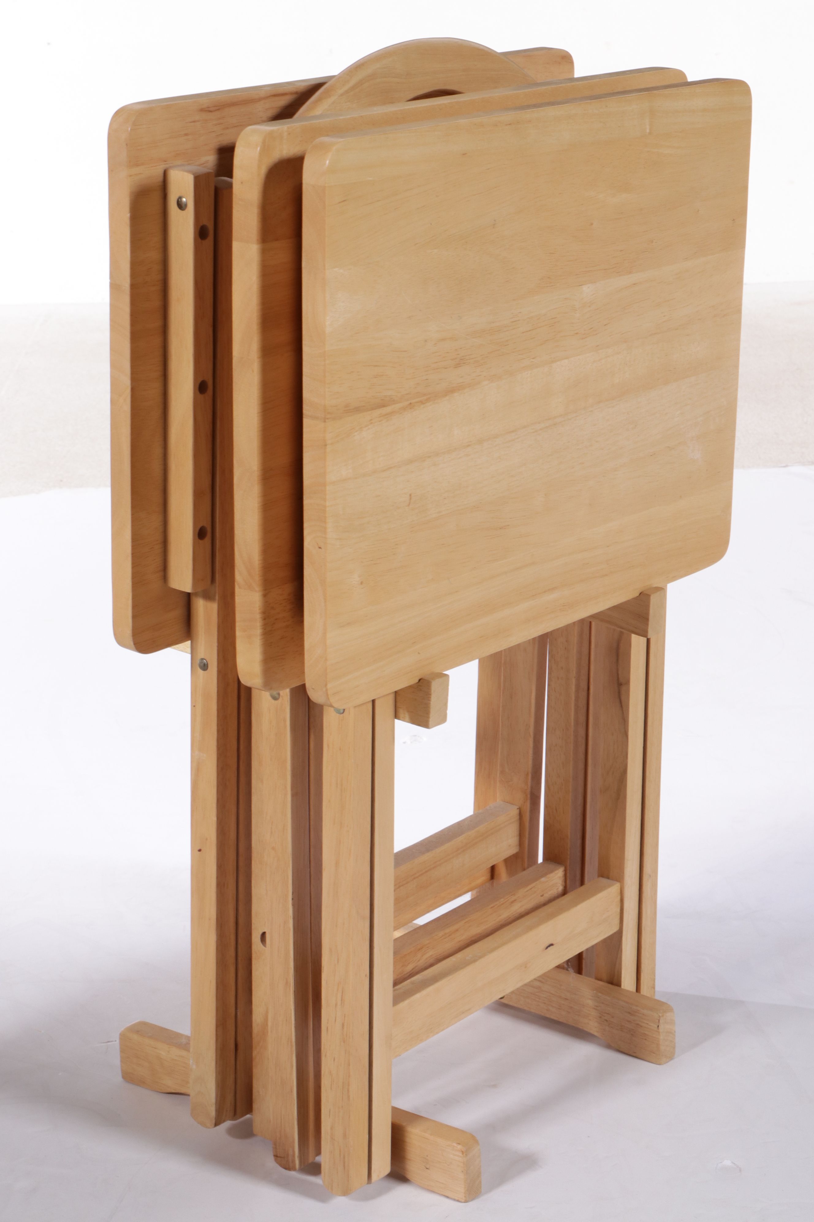 Linens-n-Things Blonde Wood Tray Table Set