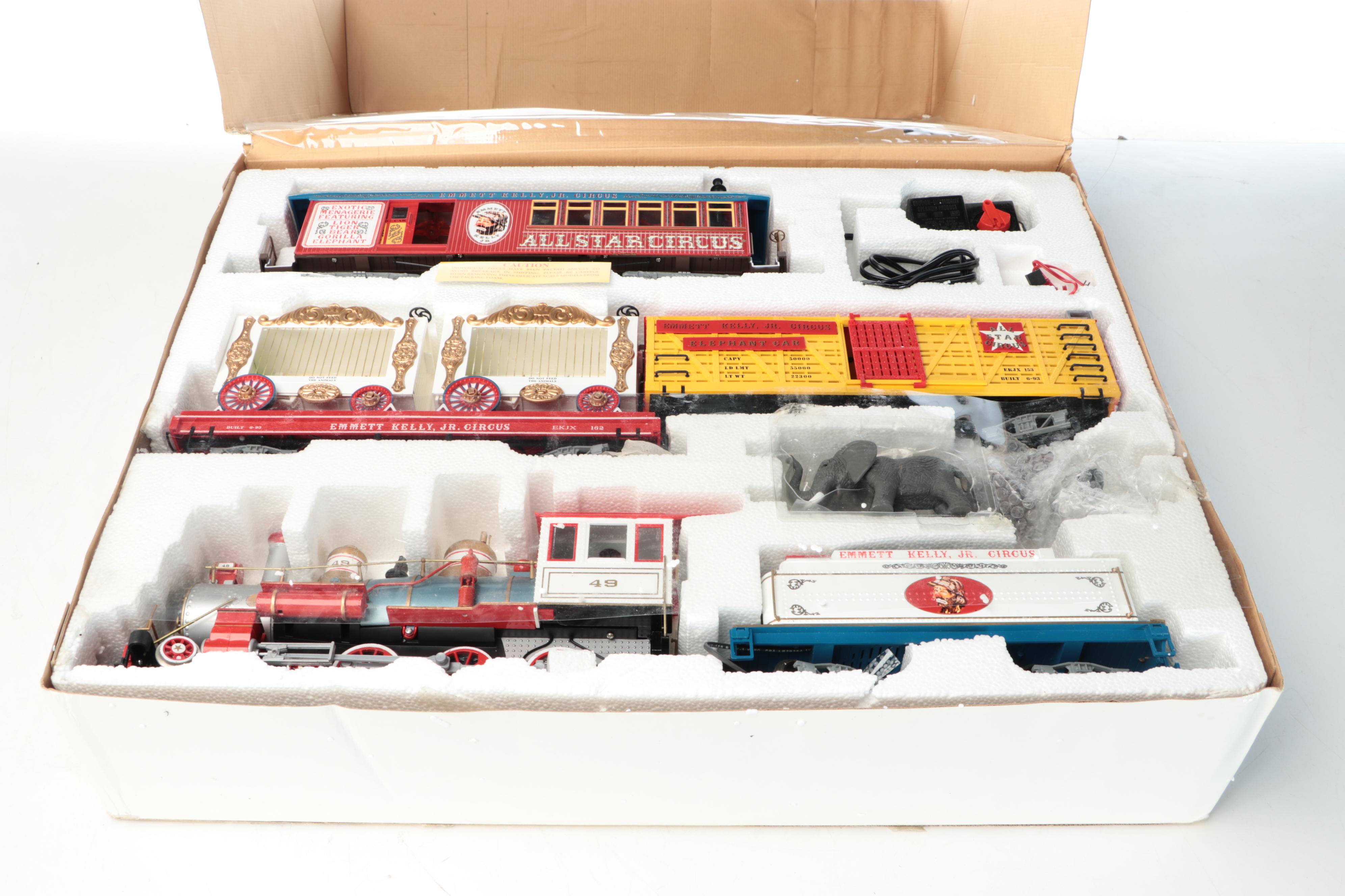 Bachmann Emmett Kelly Jr. Circus Ringmaster Train Set