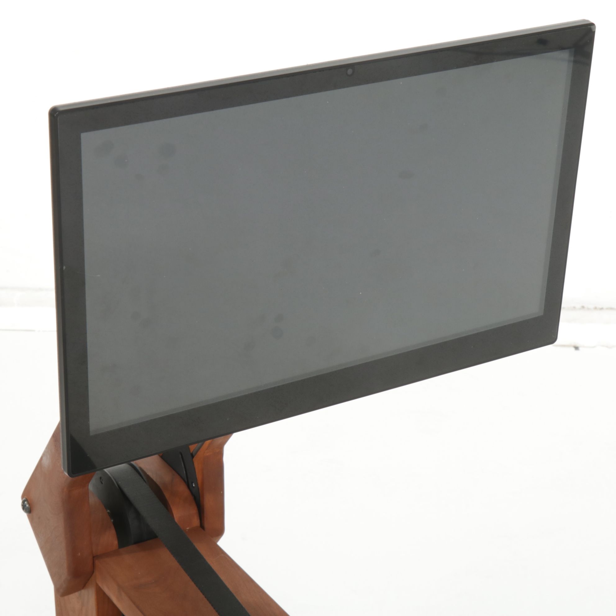 WateRower Rowing Machine with Tablet