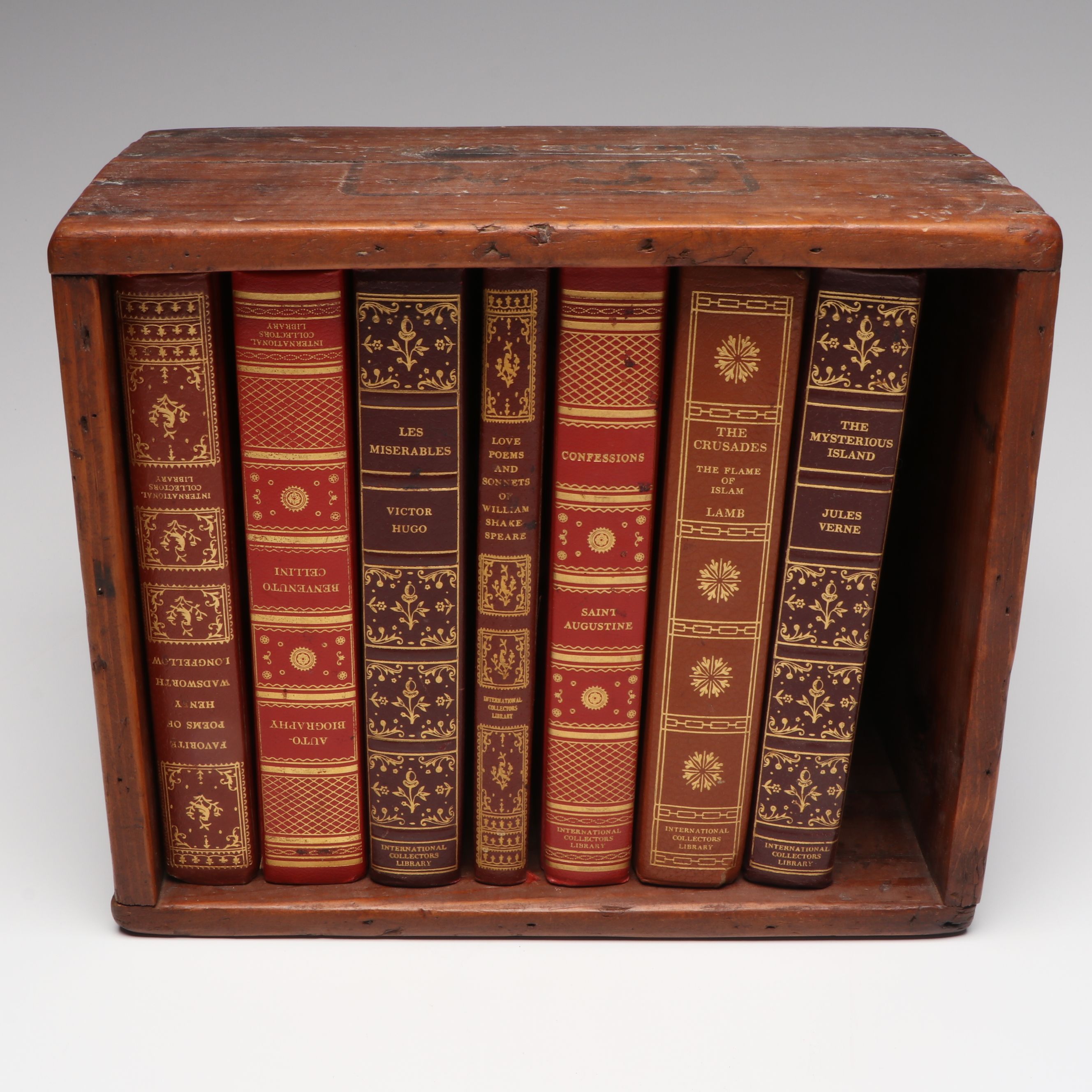 Victor Hugo's "Les Misérables" and More Literary Classics in Wood Case