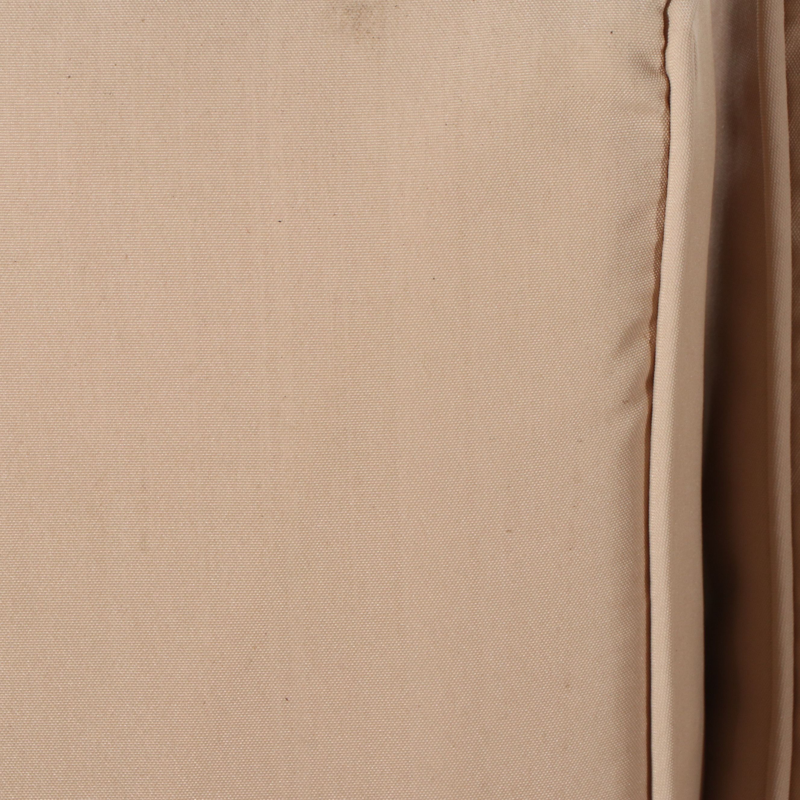 Contemporary PE Rattan Patio Sectional and Coffee Table