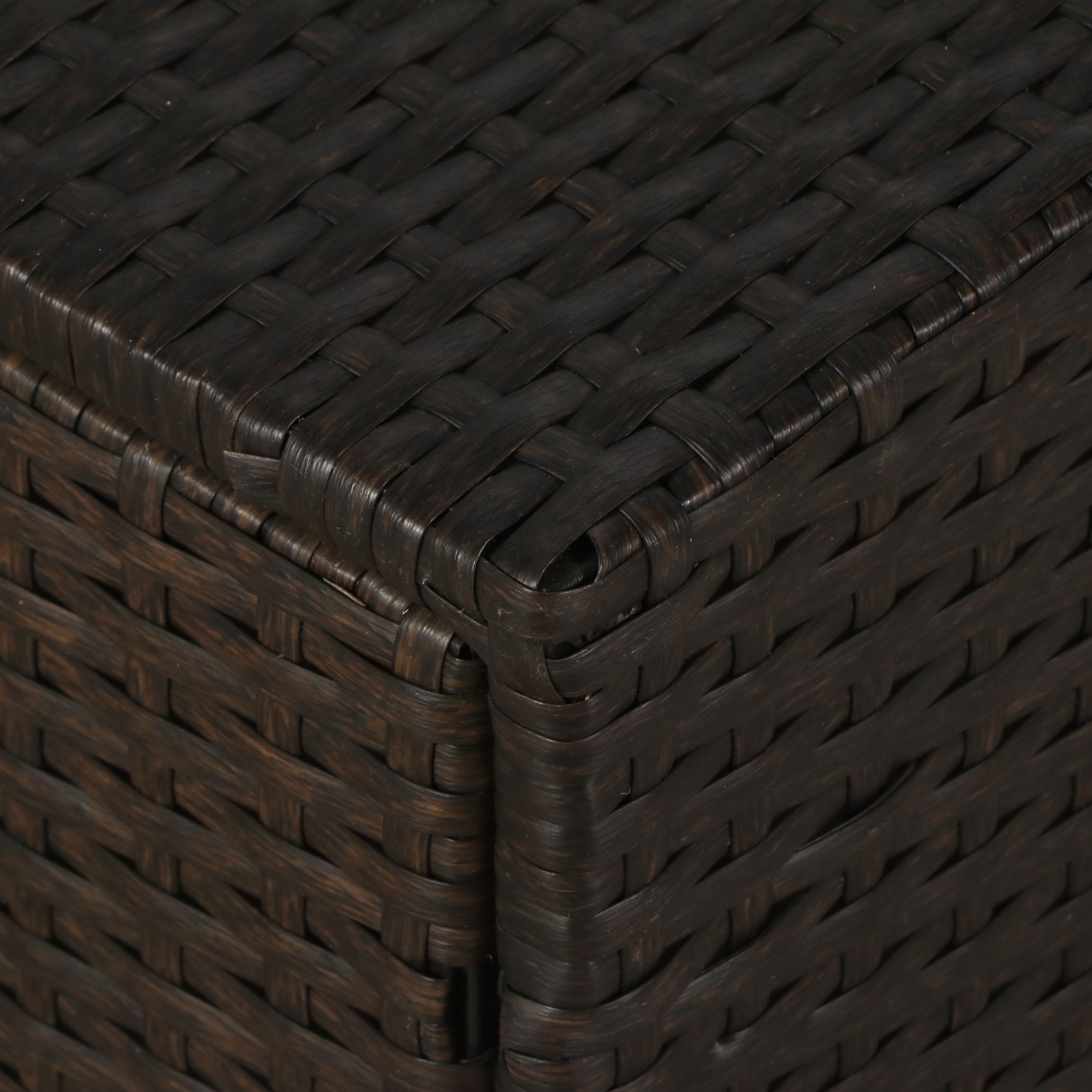 Contemporary PE Rattan Patio Sectional and Coffee Table