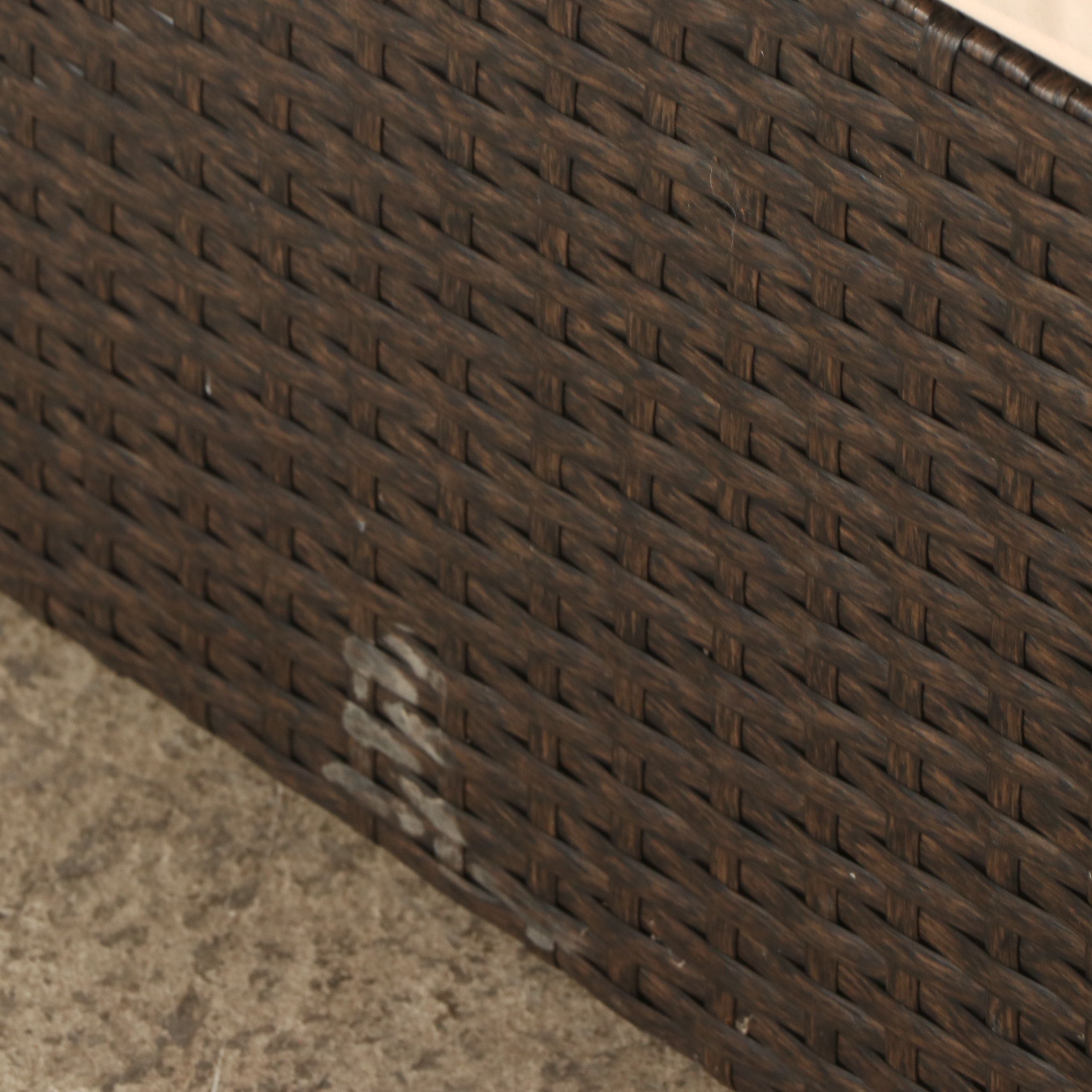 Contemporary PE Rattan Patio Sectional and Coffee Table