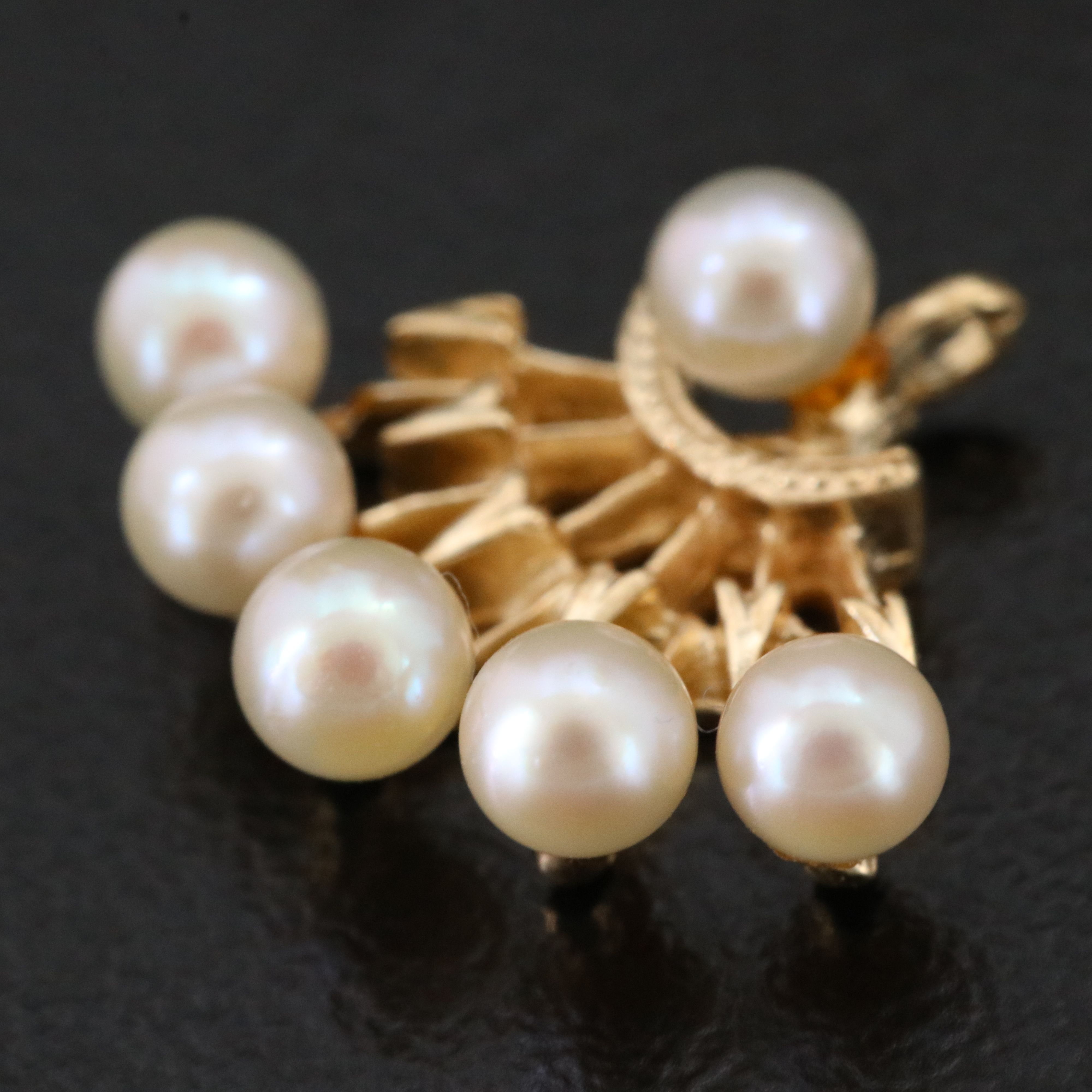 14K Pearl Fan Pendant