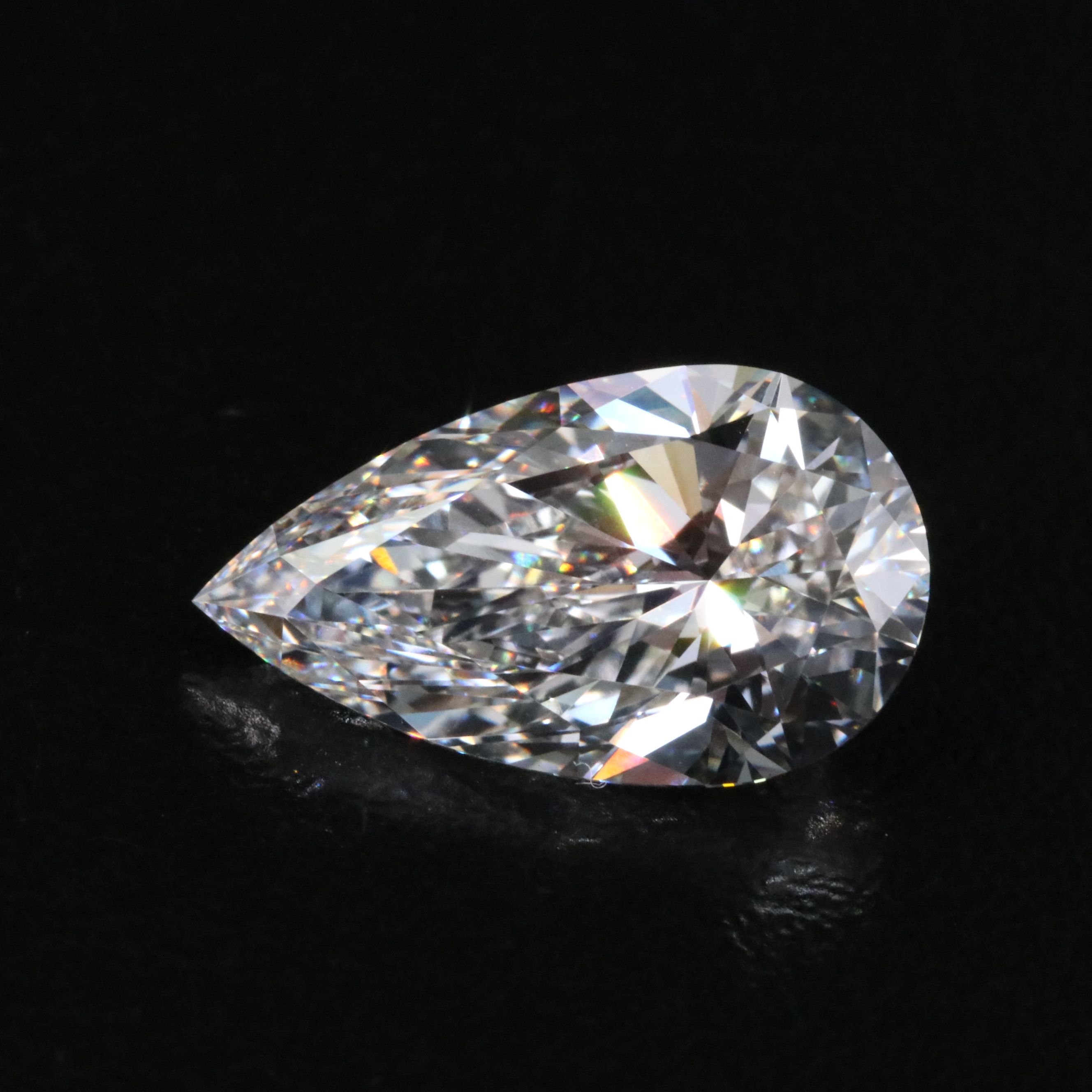 Loose 4.33 CT Lab Grown Diamond with IGI Report